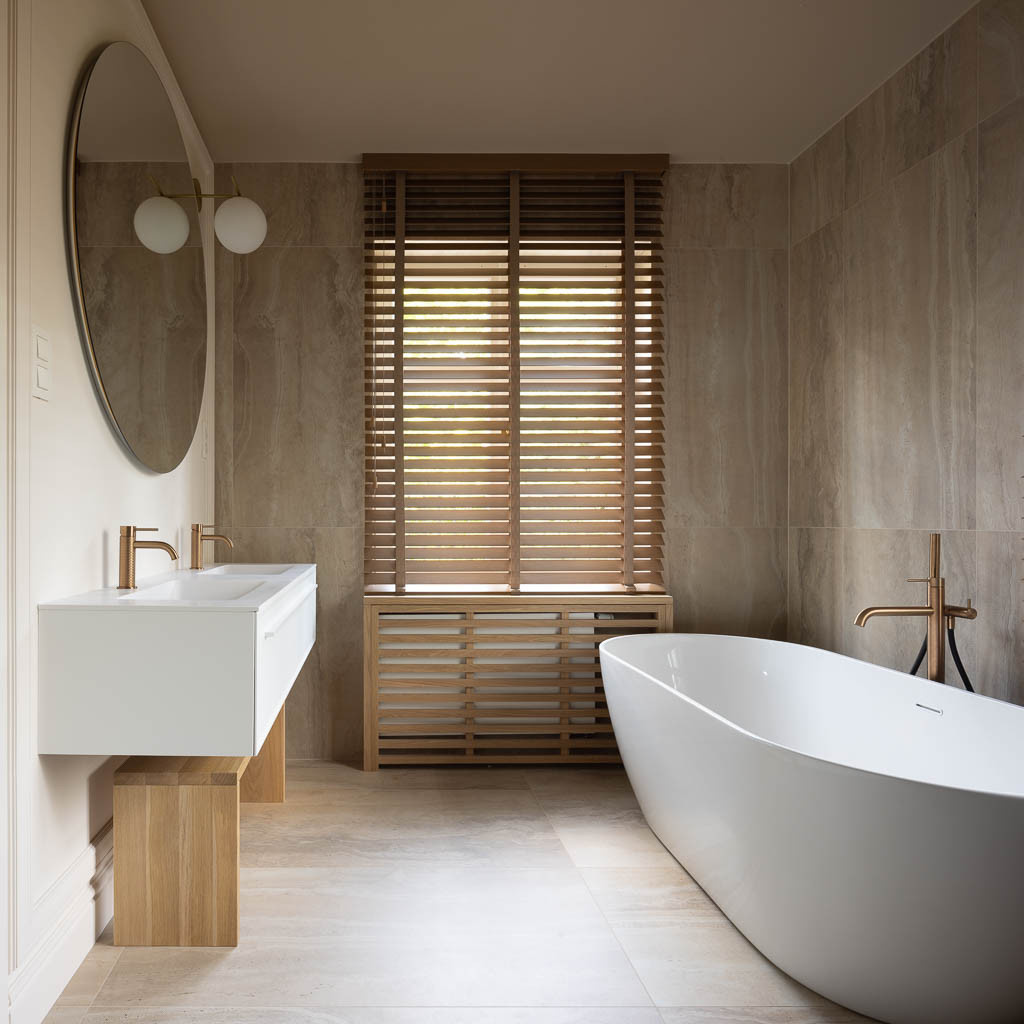 Villa Woluwe – Creating a Timeless Oasis: A Family Villa with a Southern French