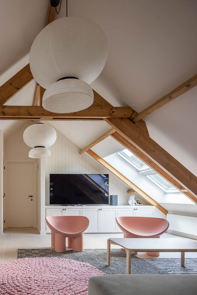 Villa Woluwe – Creating a Timeless Oasis: A Family Villa with a Southern French