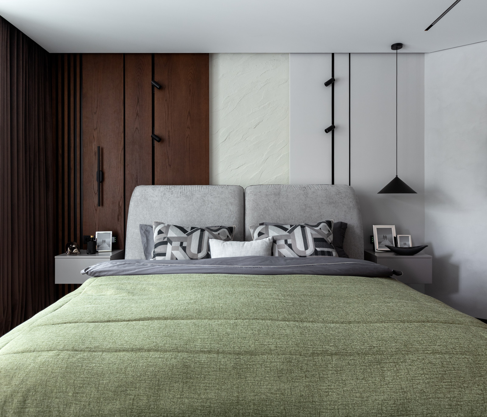 Мужская мастер-спальня