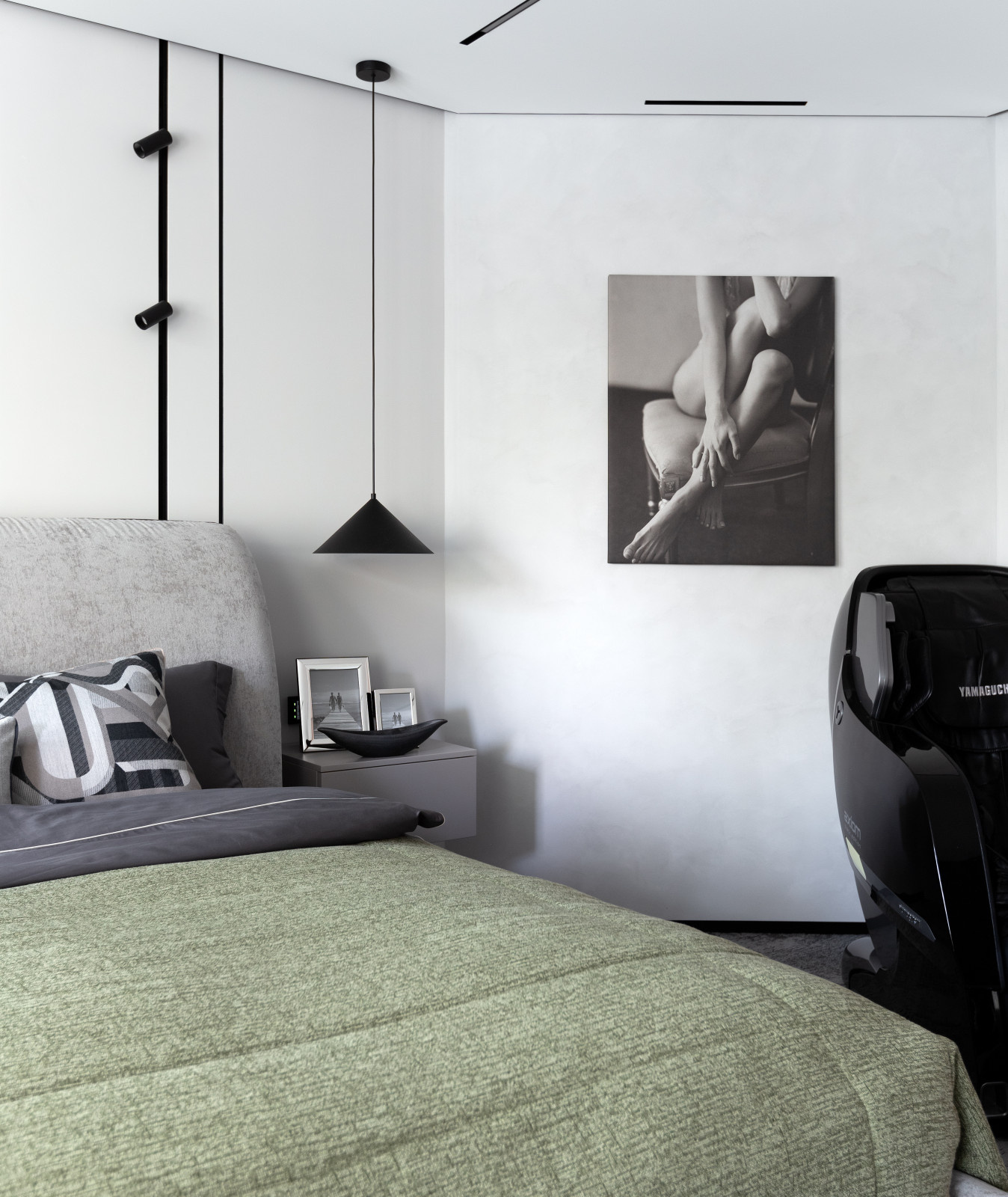 Мужская мастер-спальня