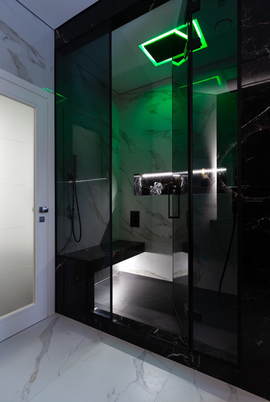 Мужская мастер-спальня