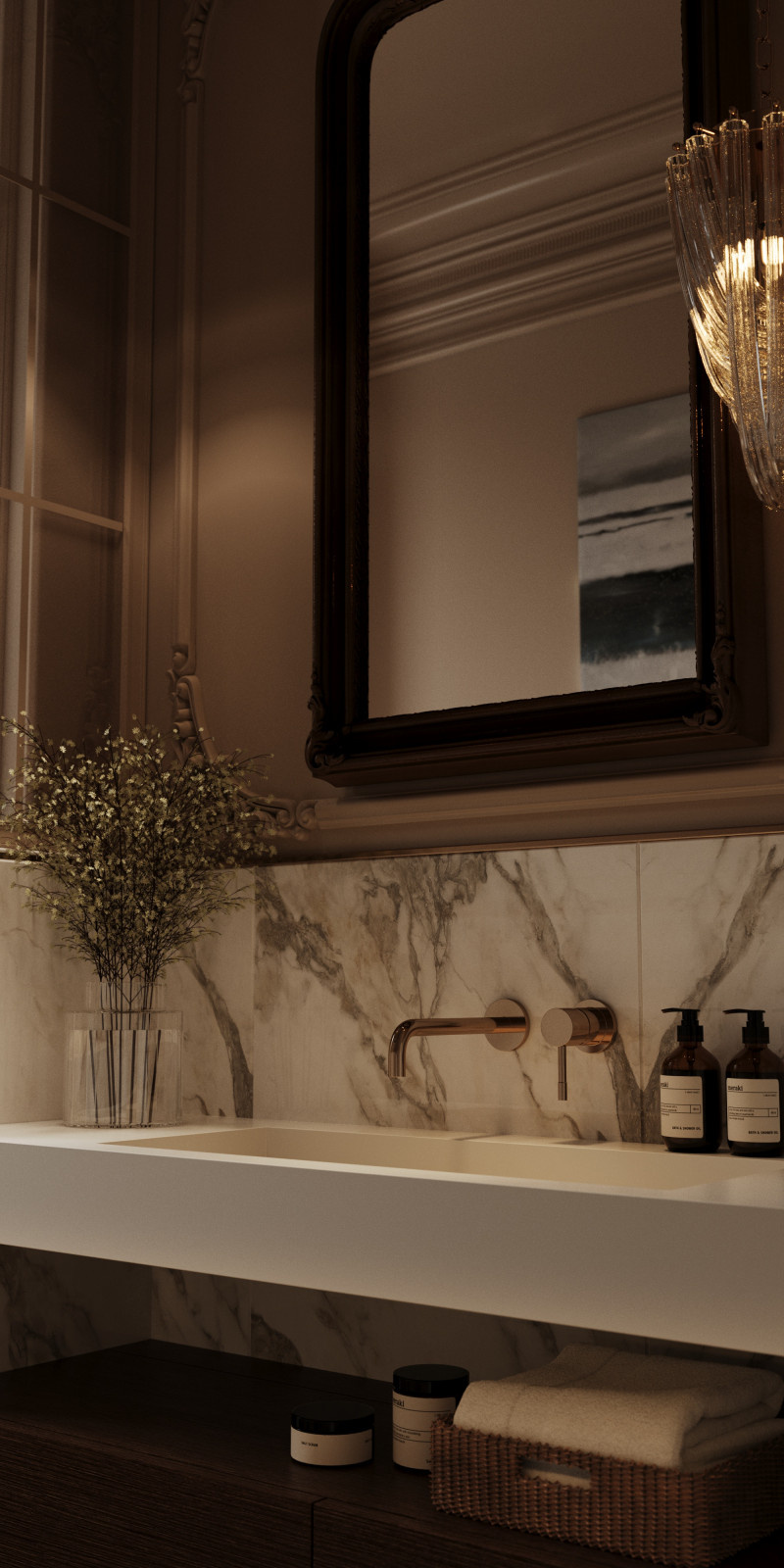 Двух этажный дом в центре города. 1Этаж