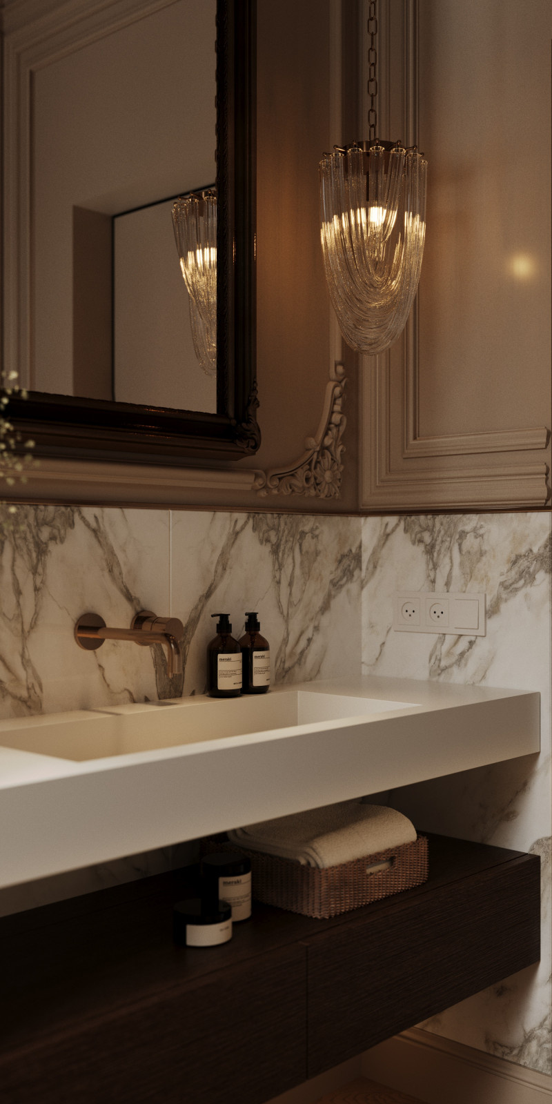 Двух этажный дом в центре города. 1Этаж