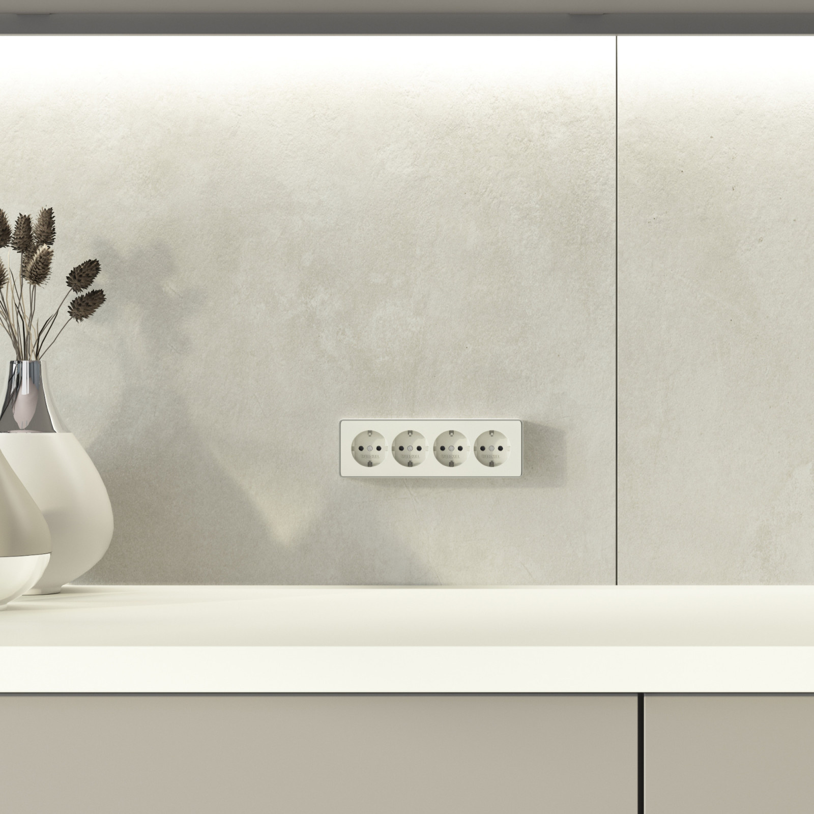 Долгожданное пополнение в линейке накладных розеток Gallant