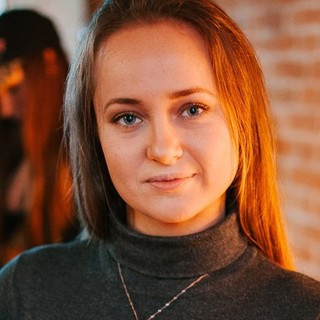 Александра Шер