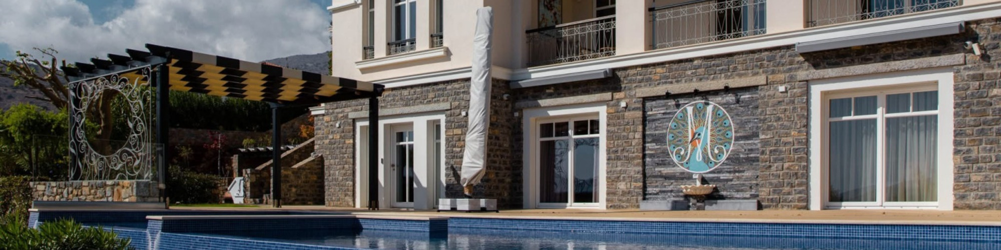 Фоновое изображение профиля Ксения Брус