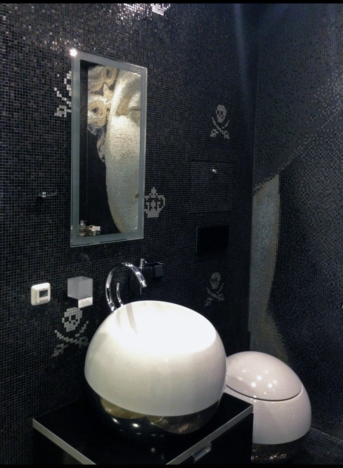 Vanity Sculls