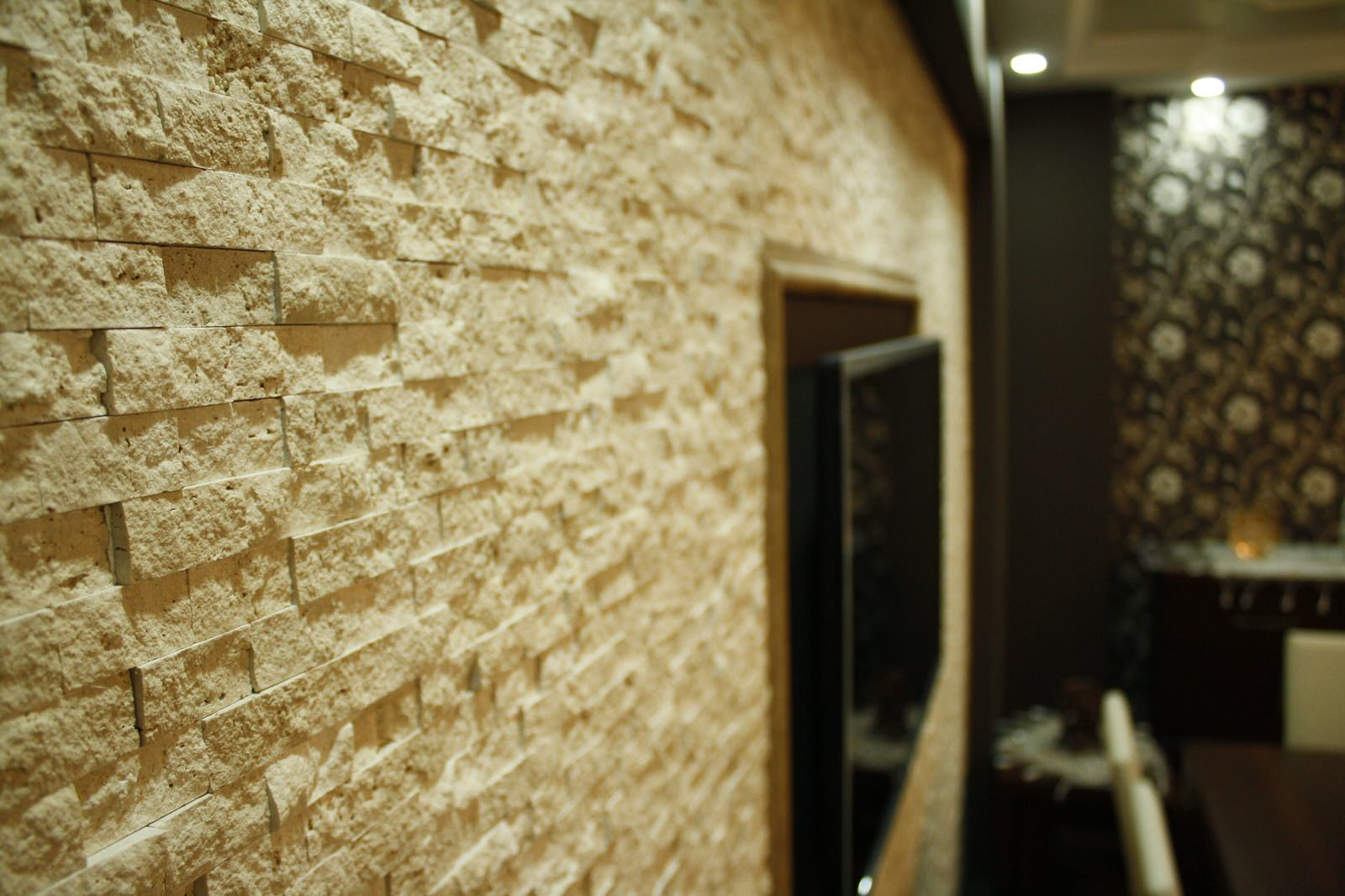 Travertine wall coveerings