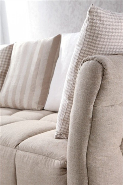 Benito Modern Fabric Sectional Sofa