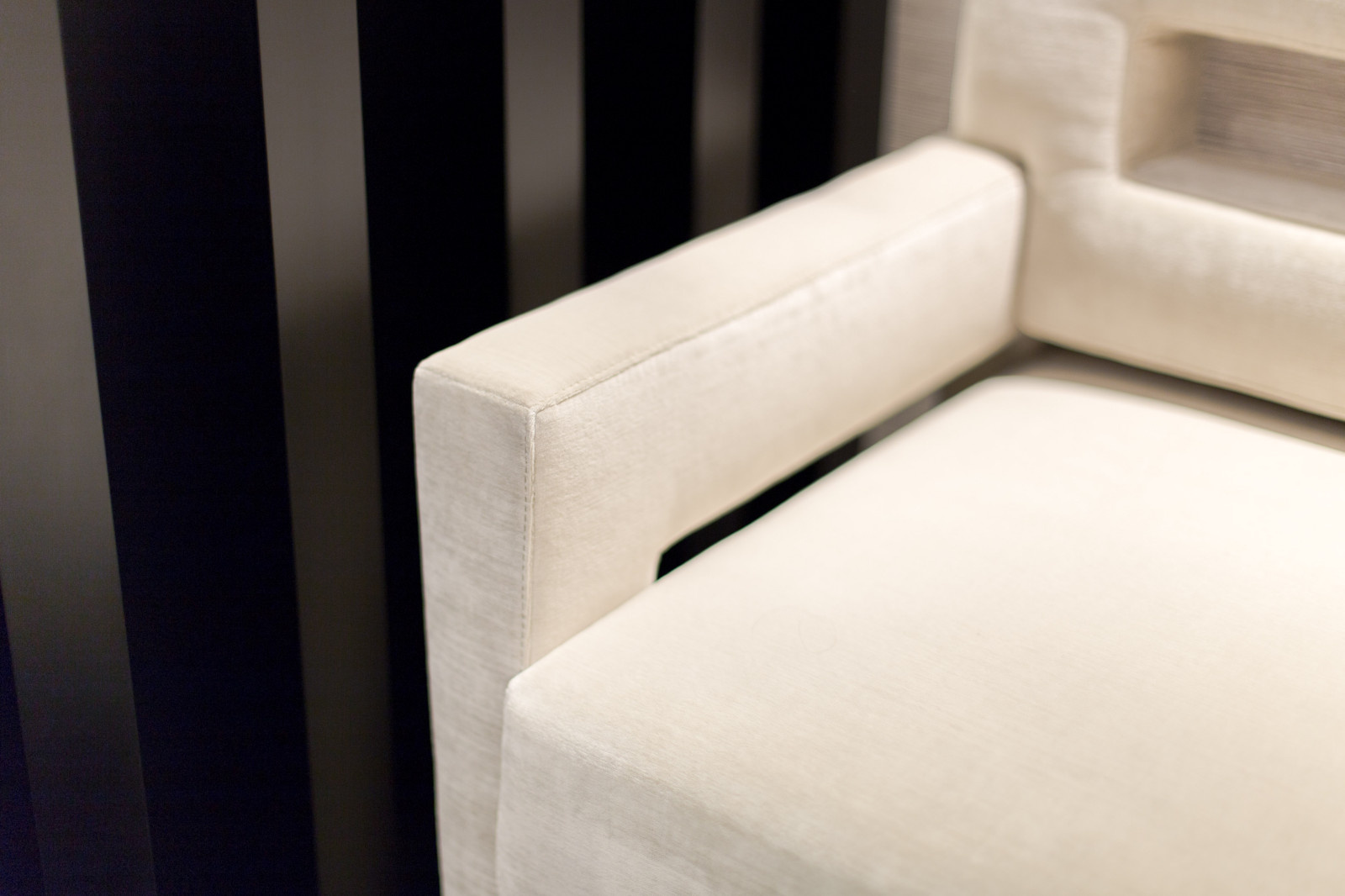 INEDITO. Model BROADWAY CHAIR