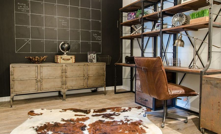 Space-Conscious Modern Industrial Home in Florida for a Globetrotting Brit
