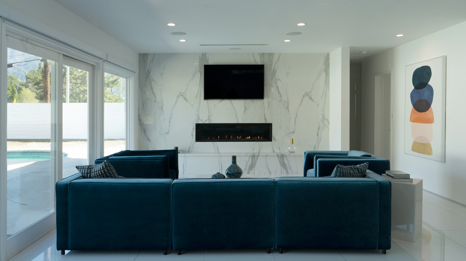 Minimalist Residence in Tujunga