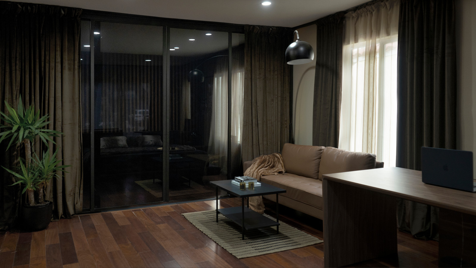 Los Feliz modern Residence