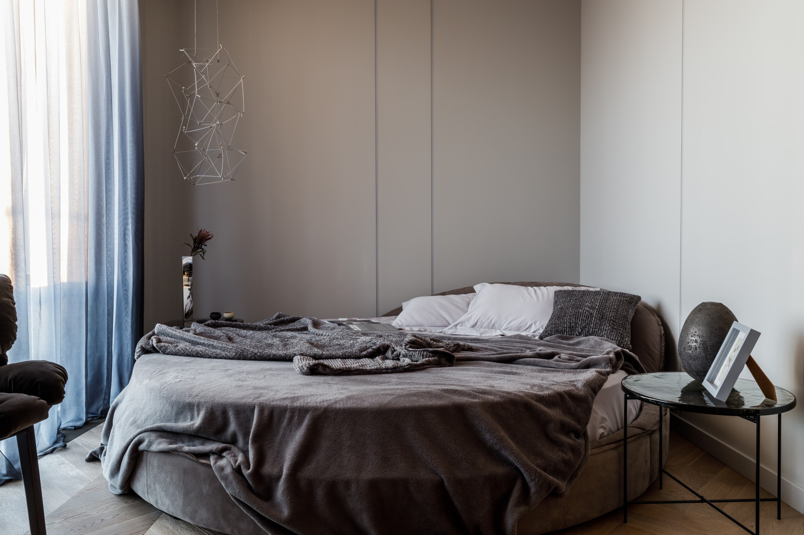 Houzz тур: Пентхаус с натуральными материалами в Краснодаре