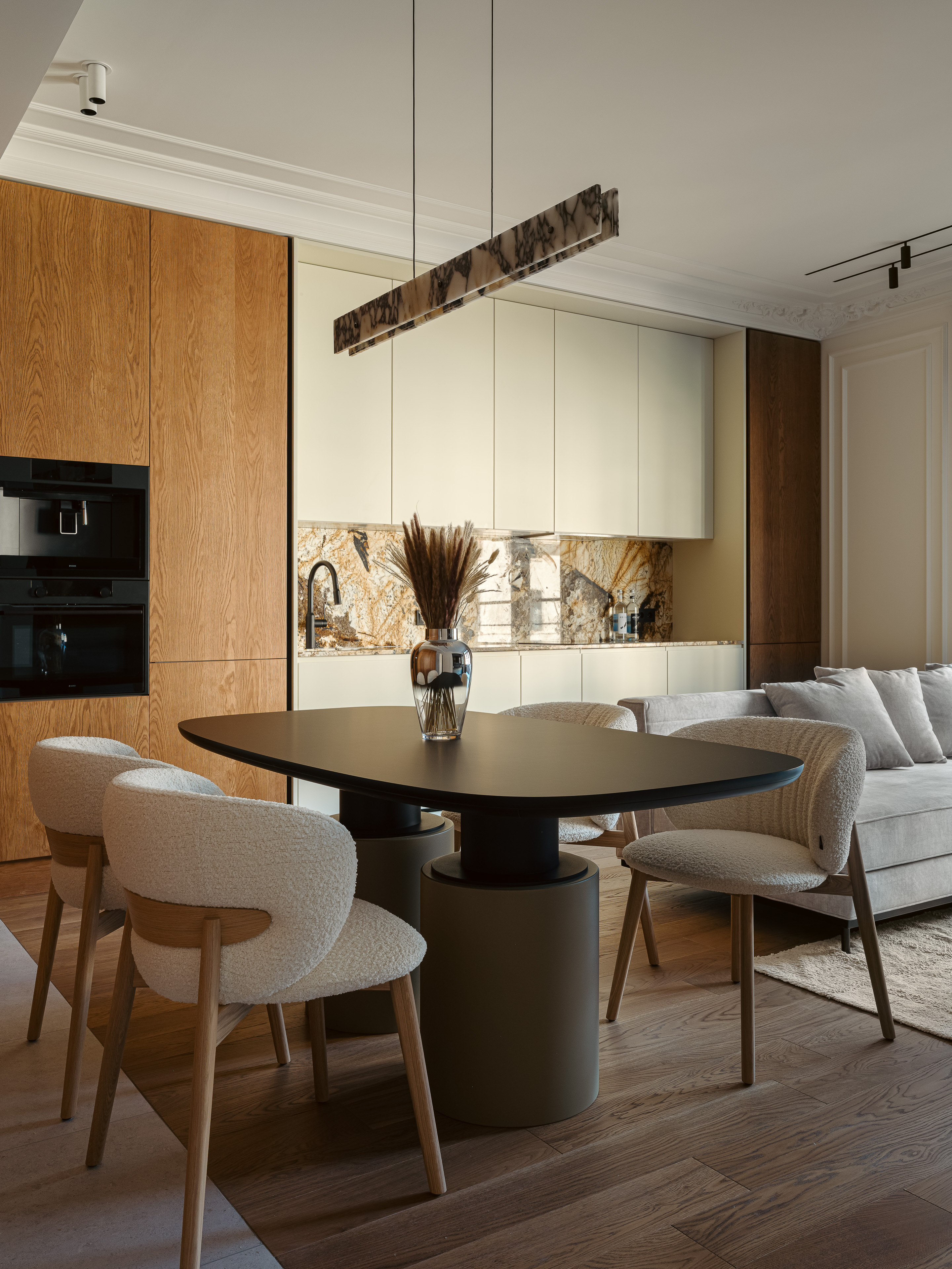 Проект Ильи Шарцева. Квартира в ЖК "Neva Residence"