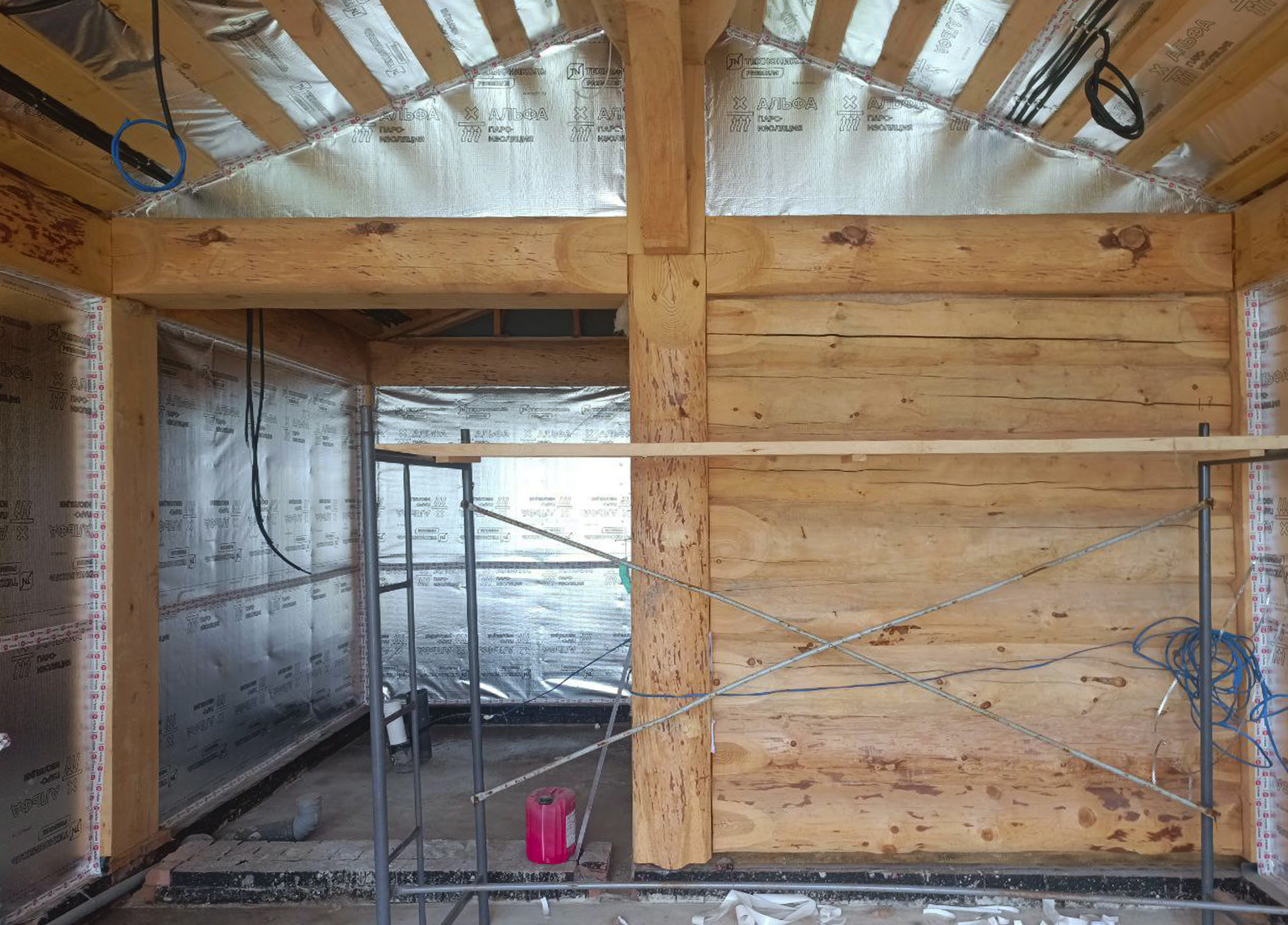 Баня в технологии post and beam для маленького участка