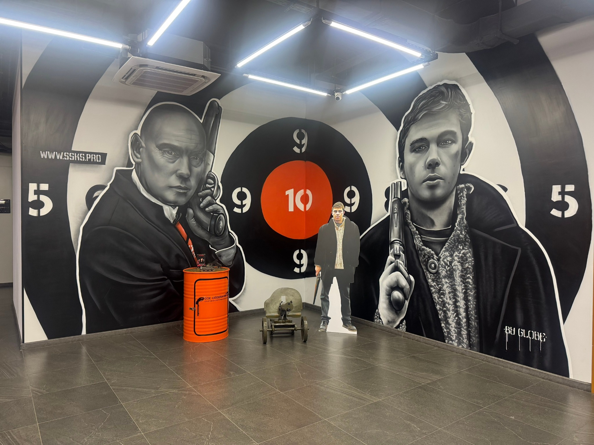 Роспись спортивно-стрелкового комплекса «Специалист»