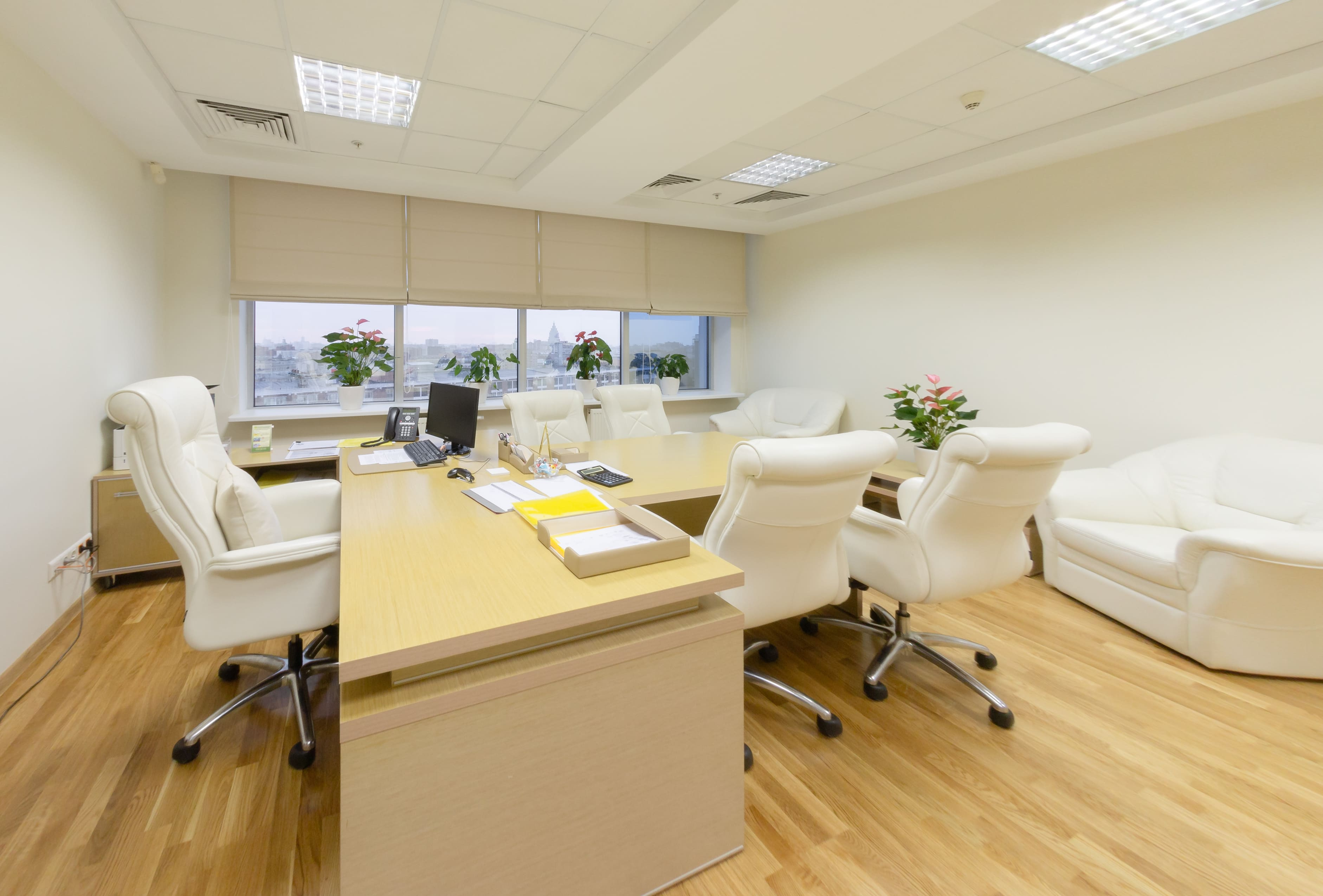 Офисы компании Росагролизинг