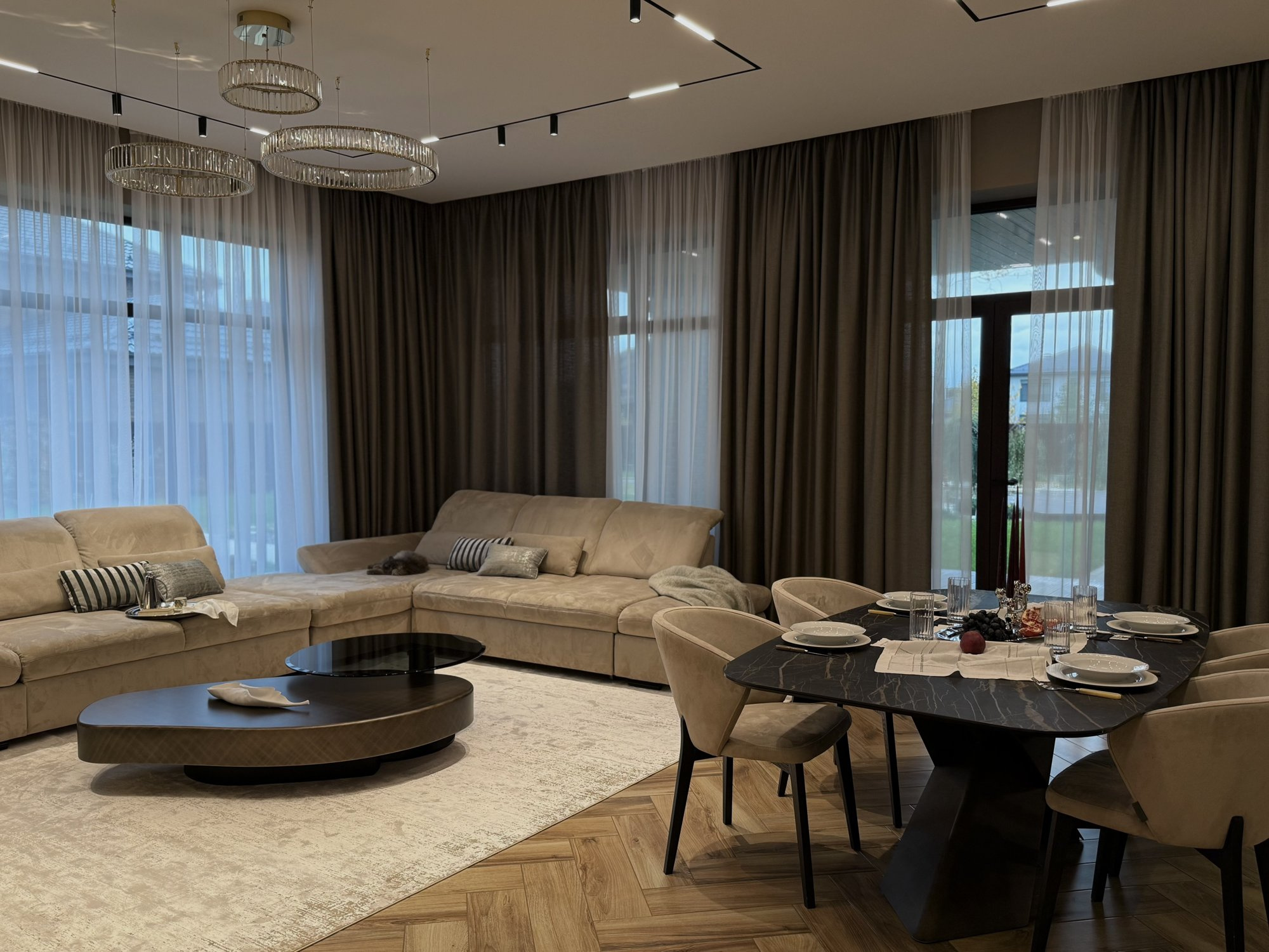 Дом в Петергофских дачах 280м2