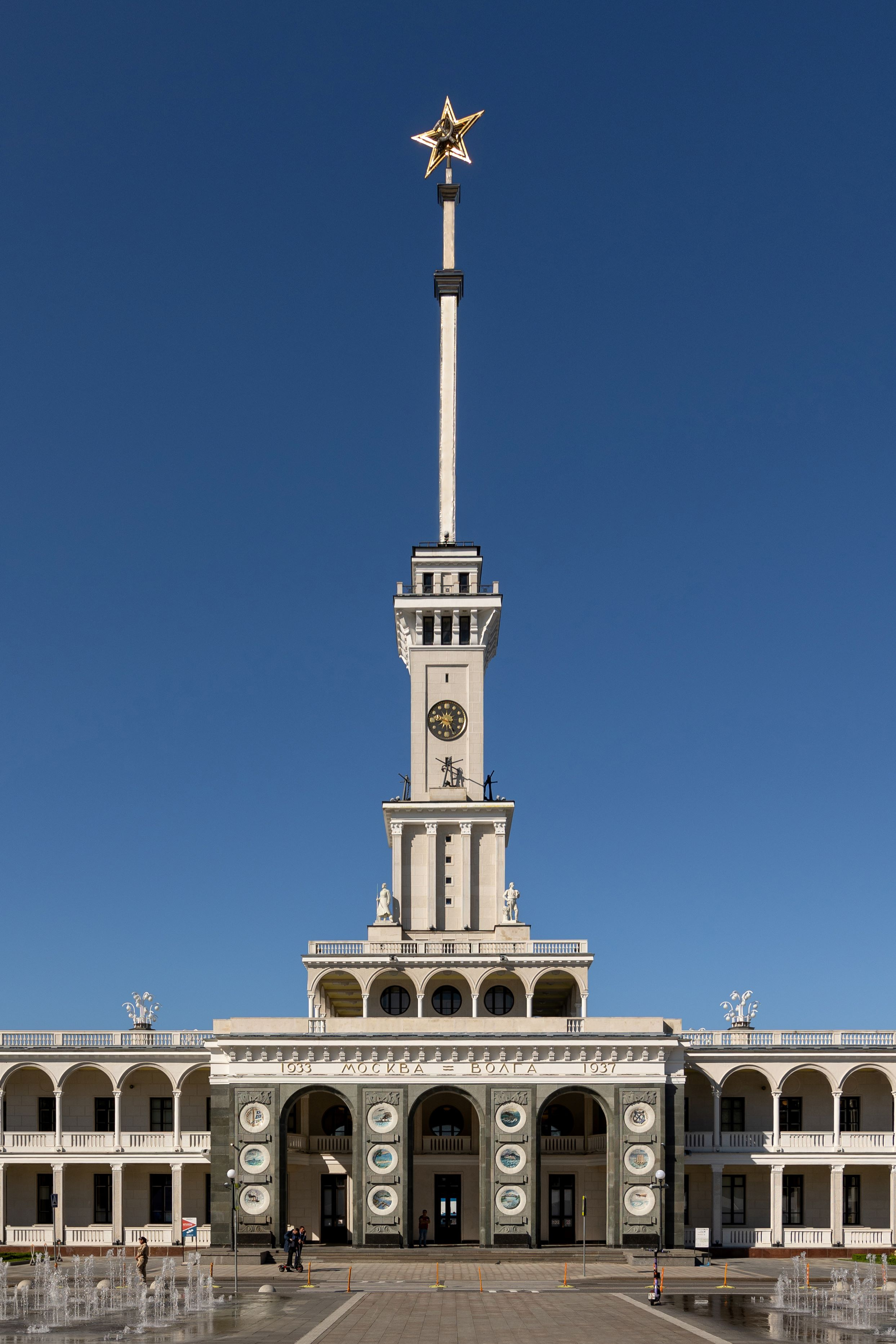 Здание Северного вокзала.