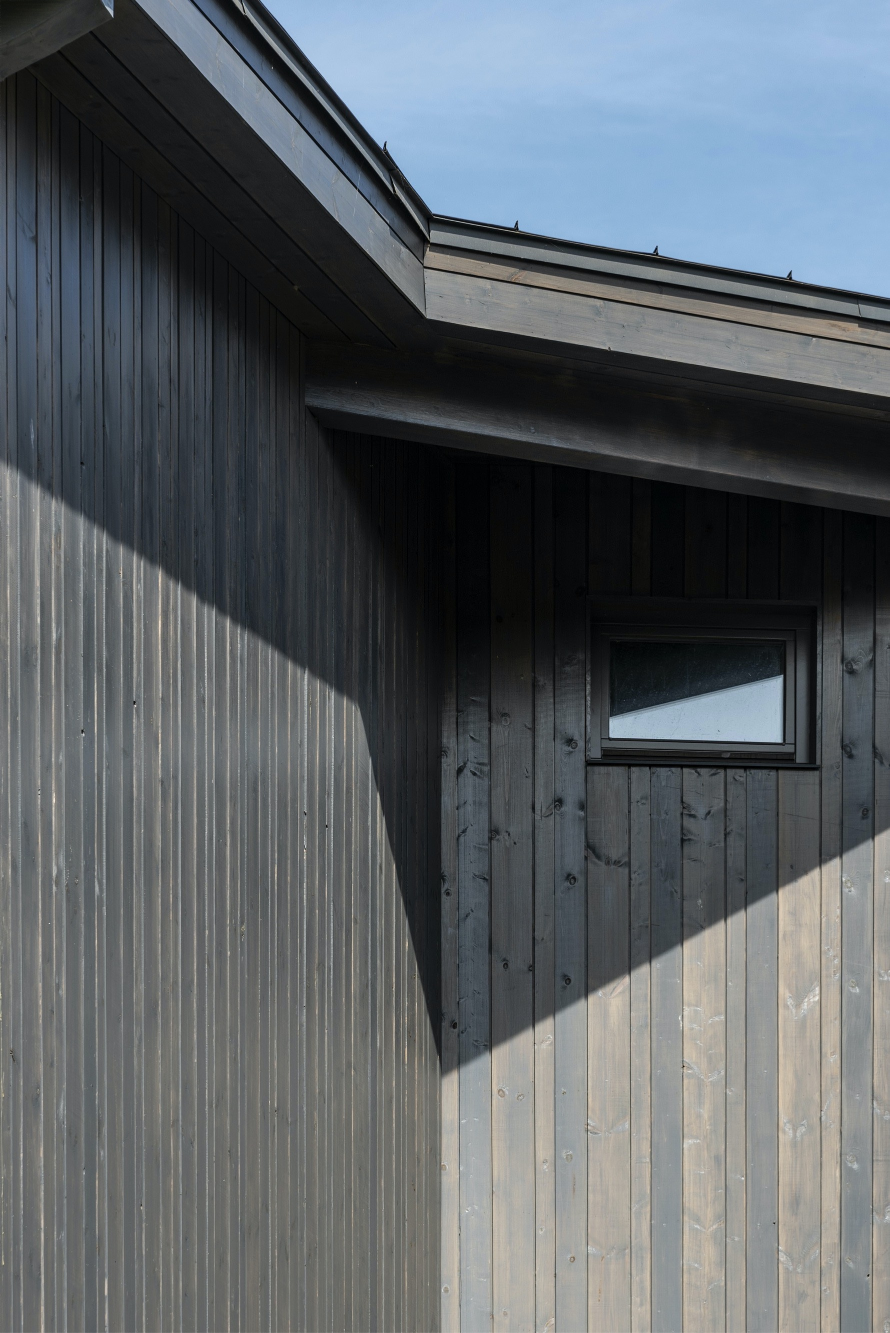 Загородный дом на склоне в Ромашково