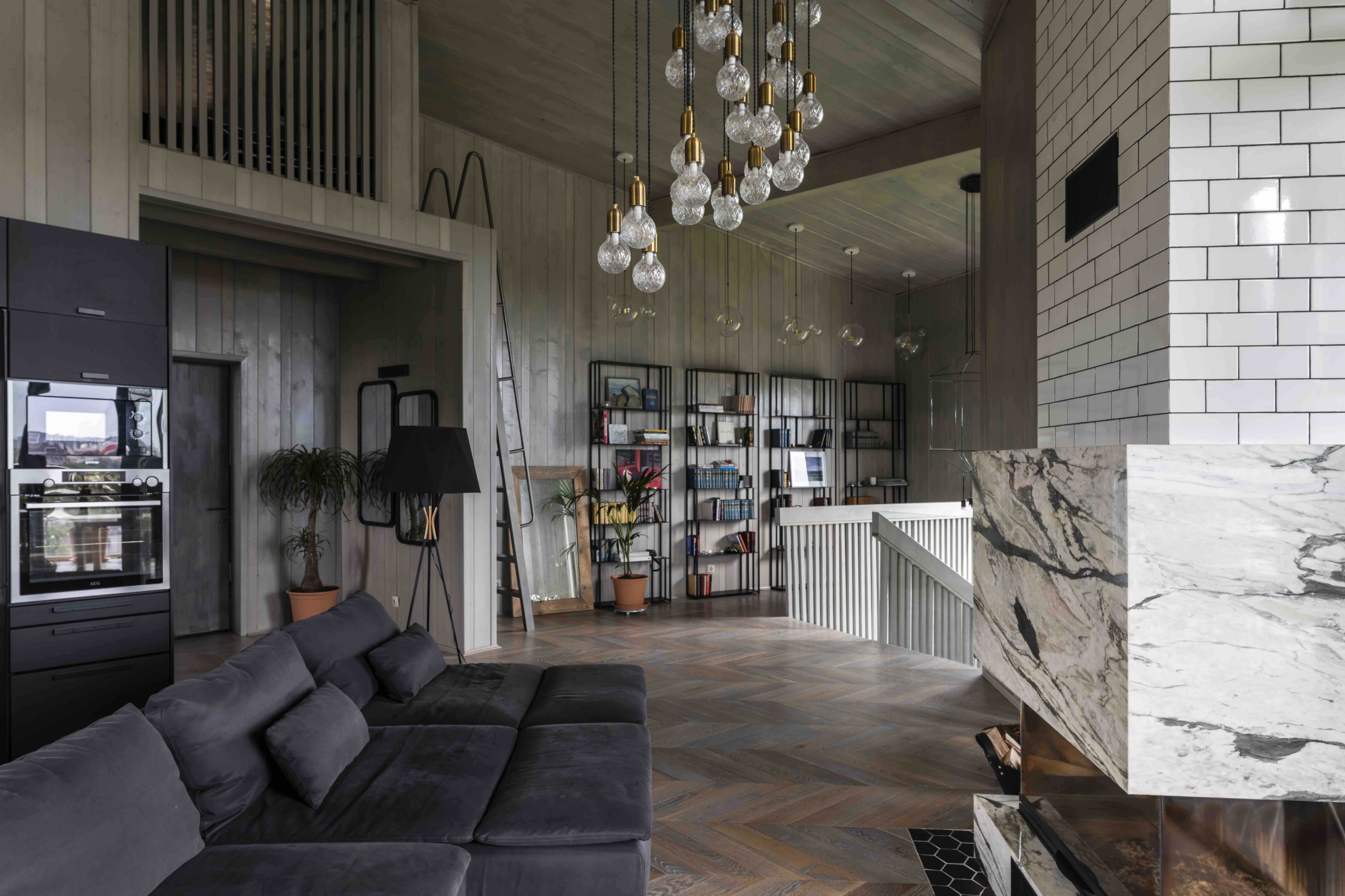 Загородный дом на склоне в Ромашково