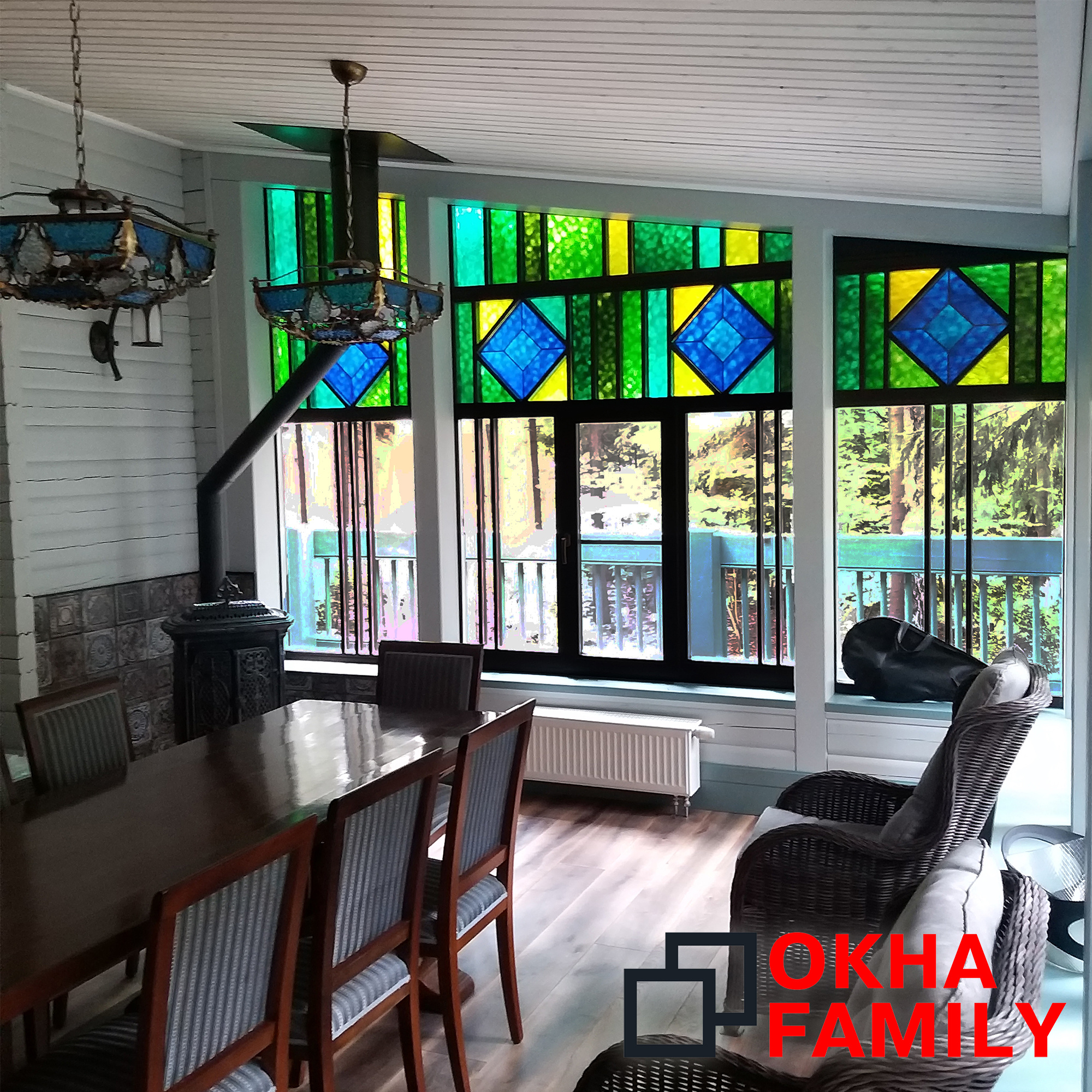 Обложка проекта: Окна с витражами