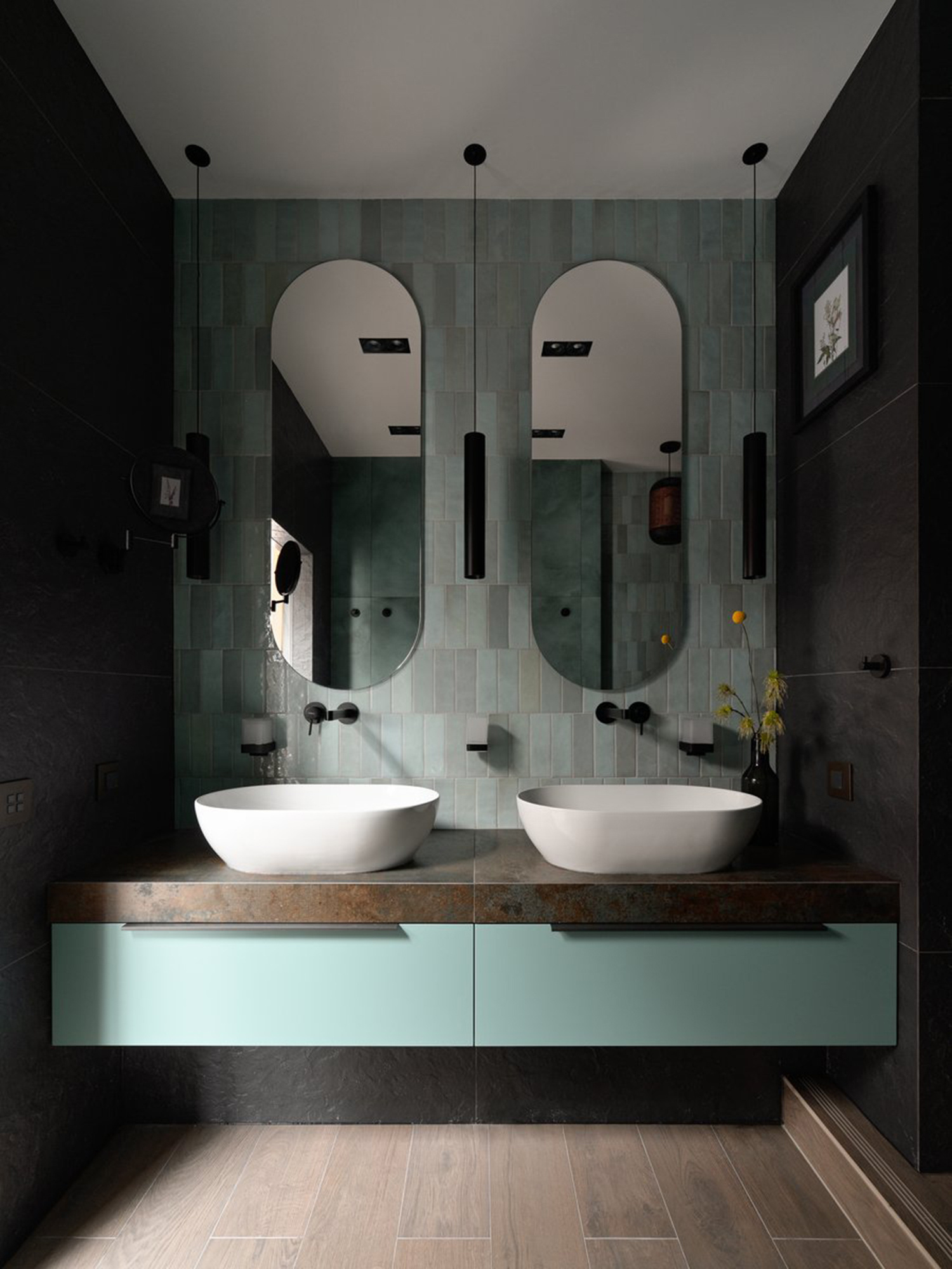 Мансарда с камином «Петербургский флёр»