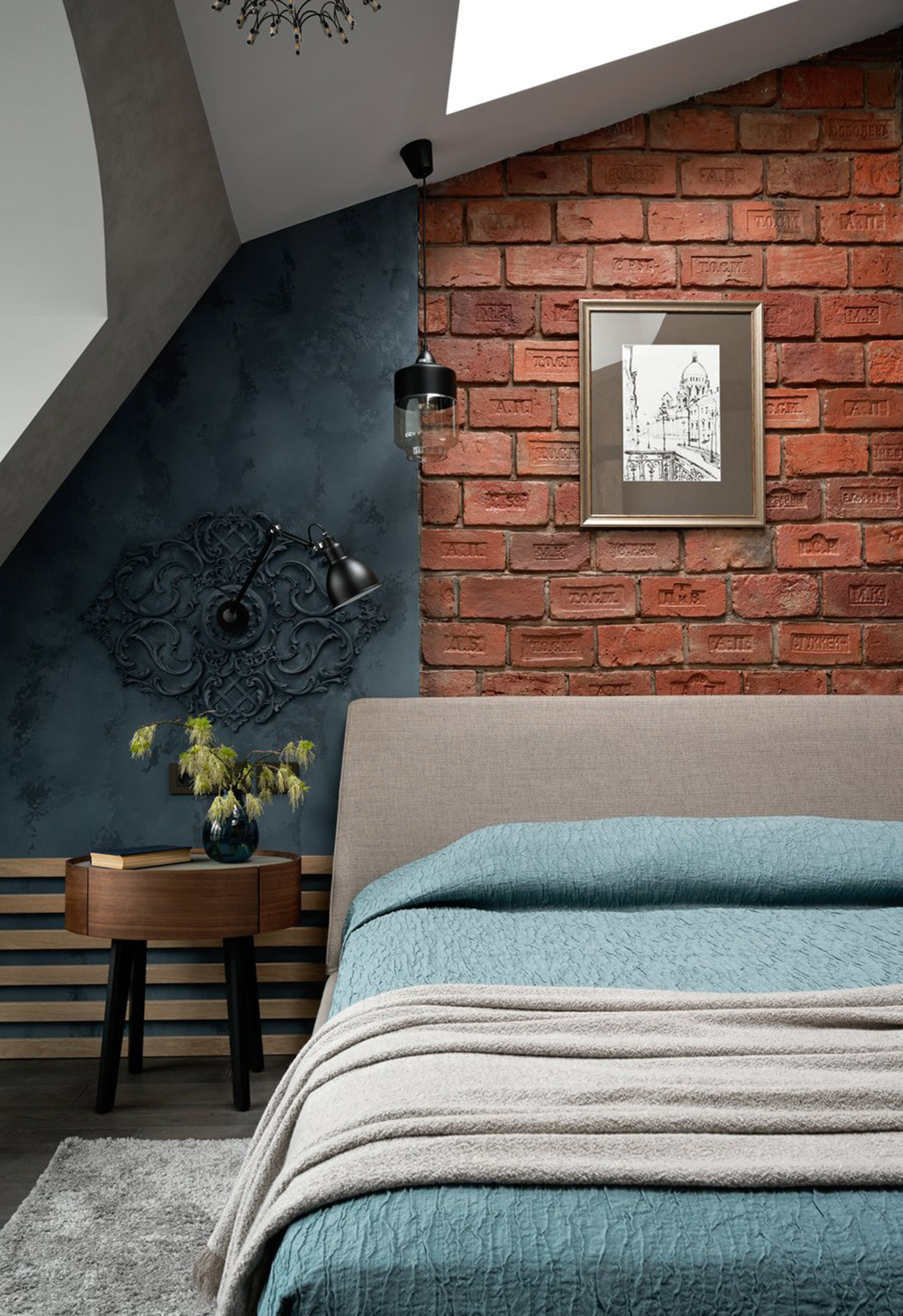 Мансарда с камином «Петербургский флёр»