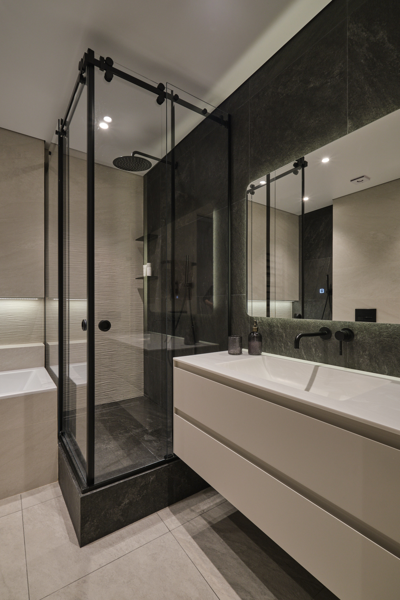 квартира для молодой девушки