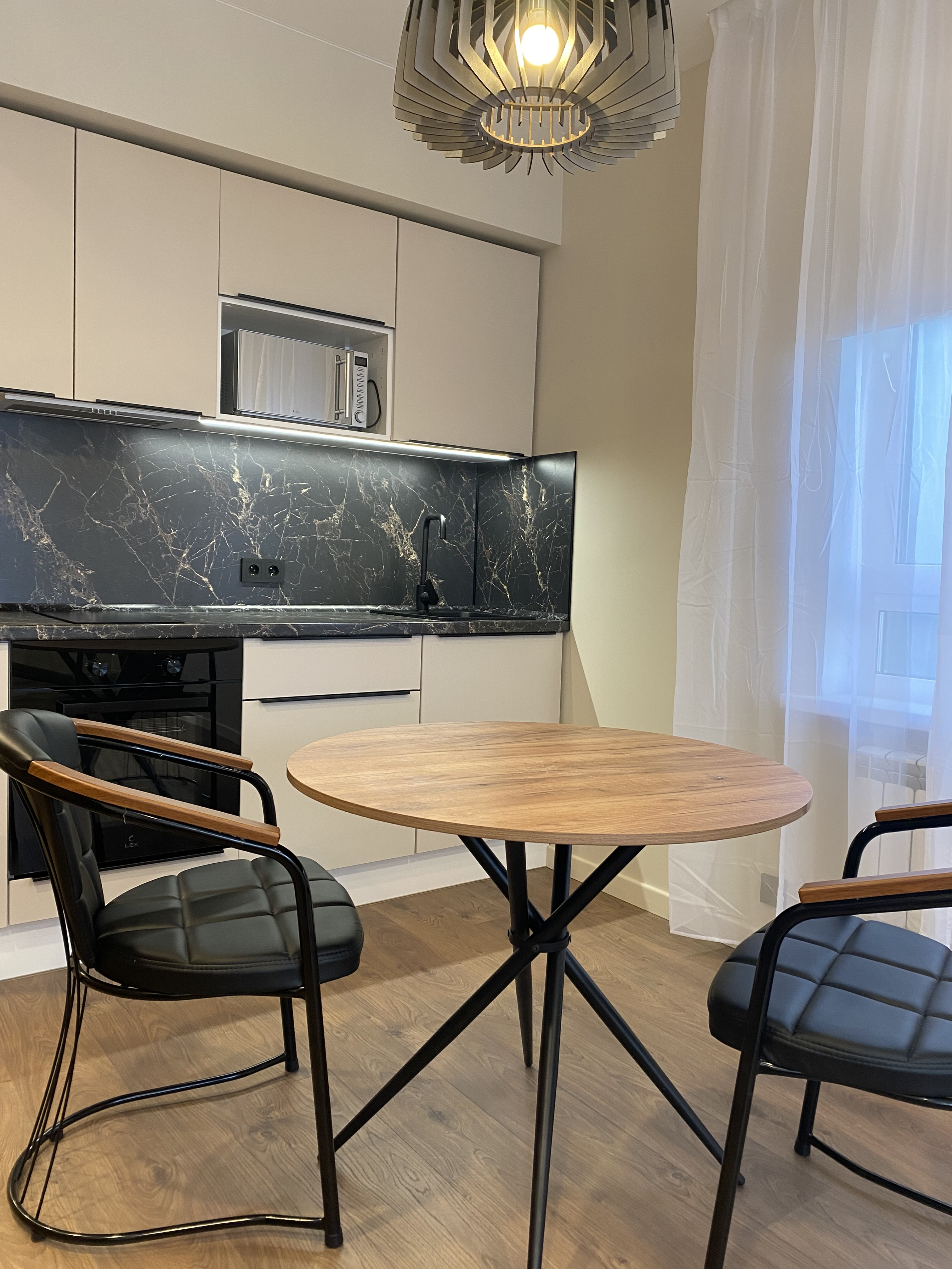 Обложка проекта: квартира под аренду