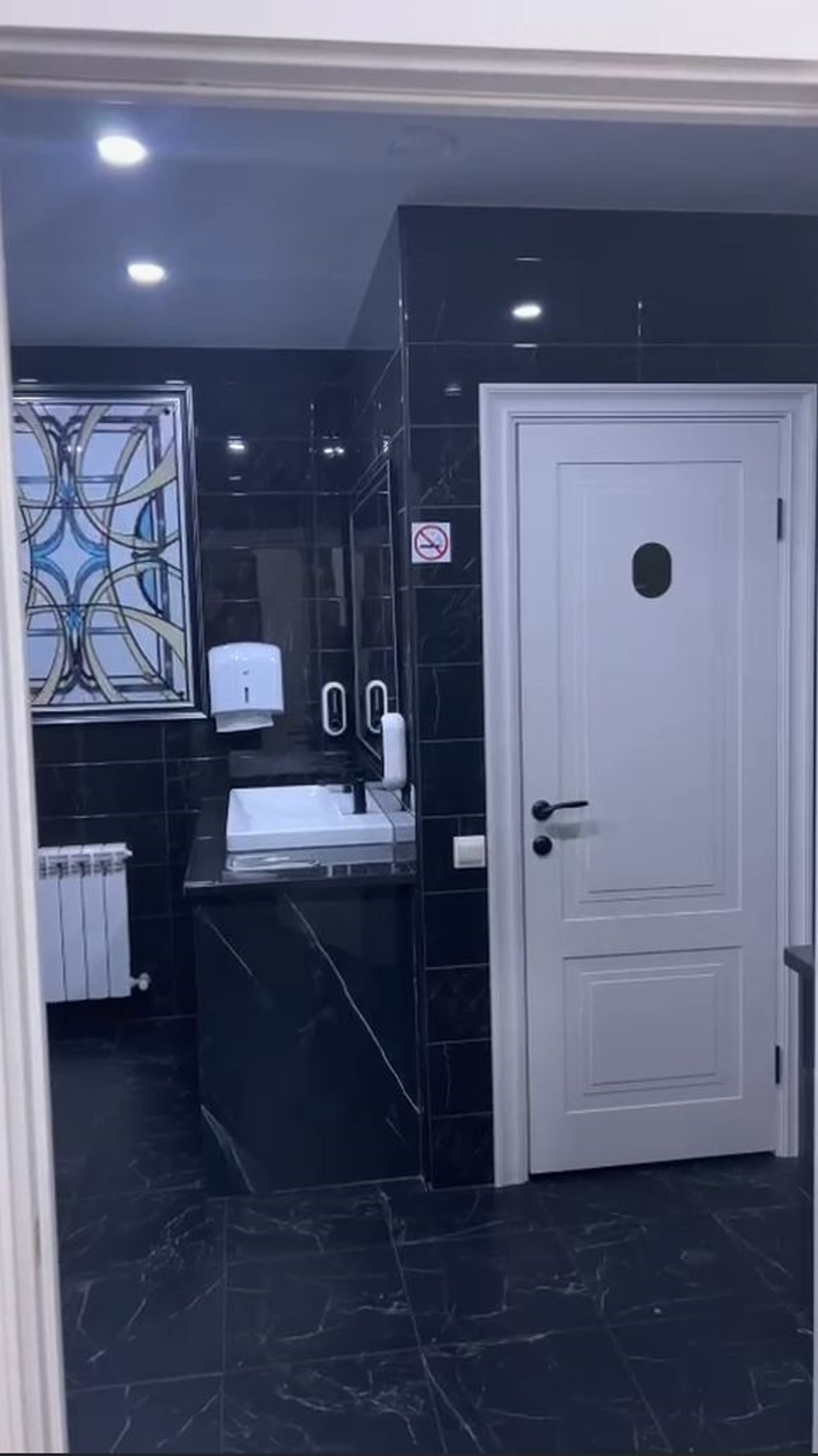 Банкетный зал в классическом стиле.