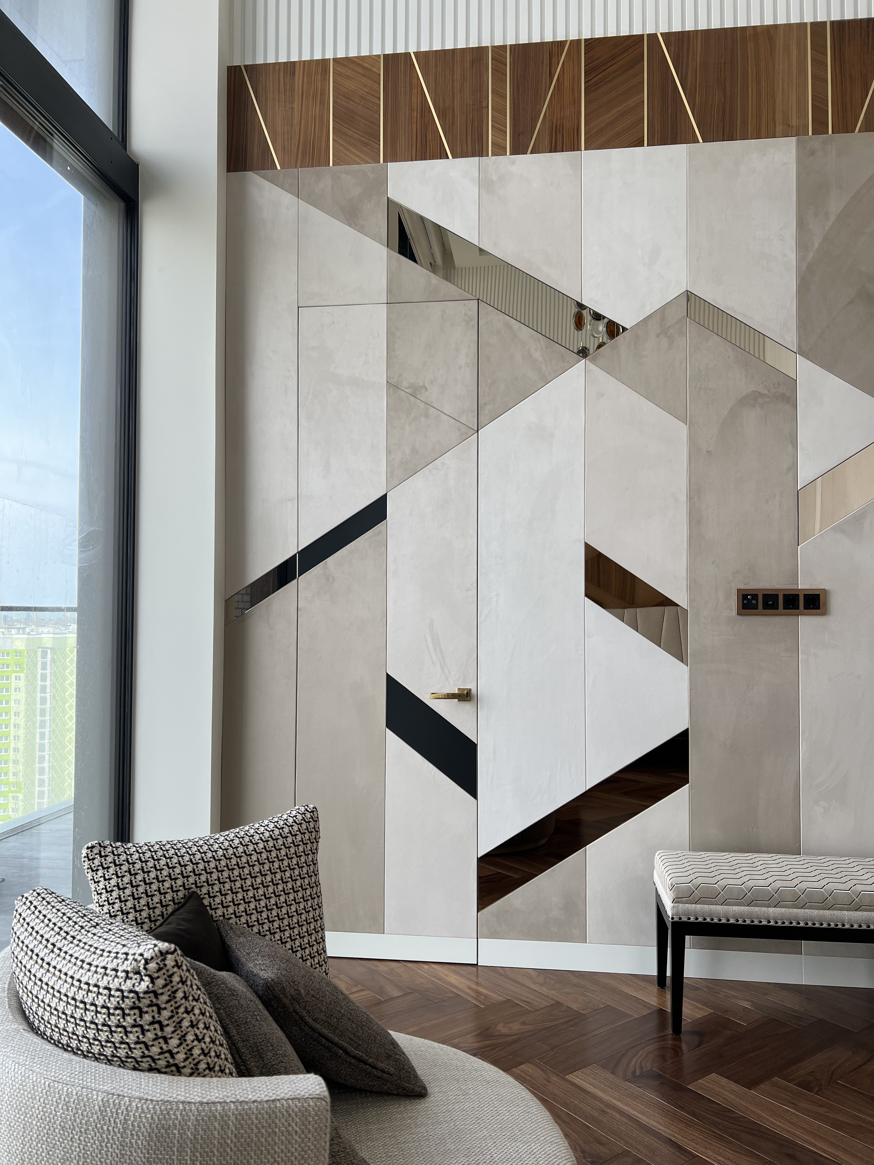 Большая квартира на Академической