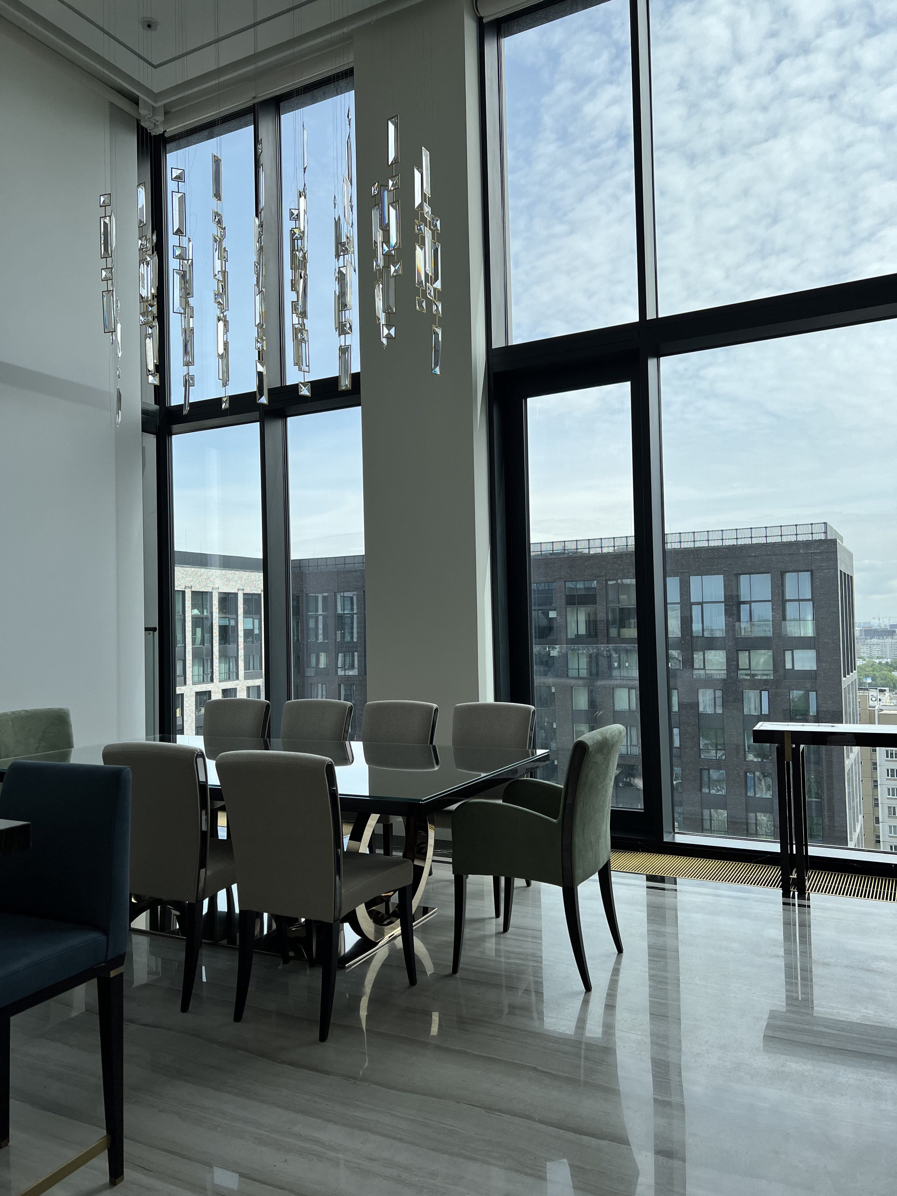 Большая квартира на Академической