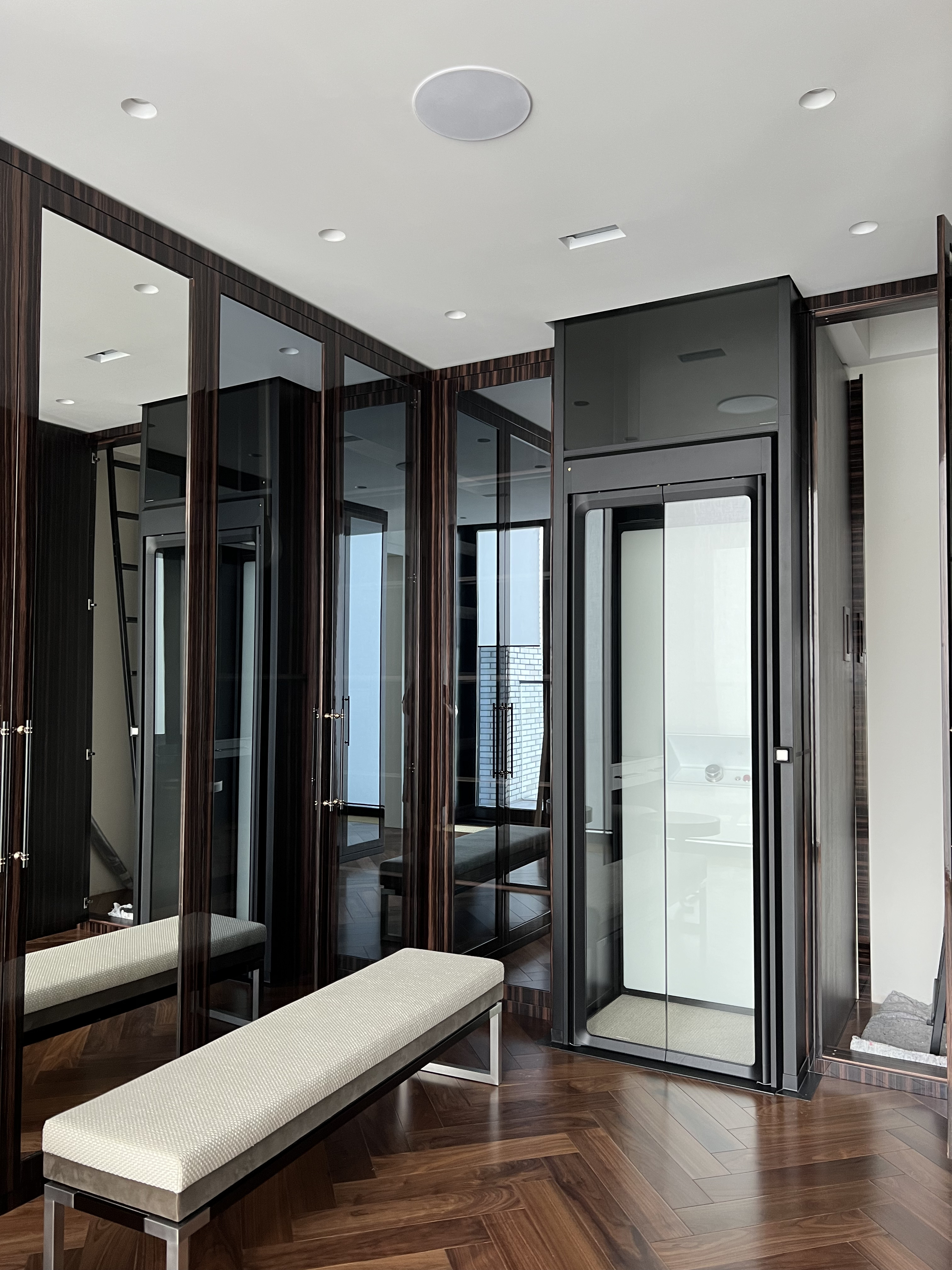 Большая квартира на Академической