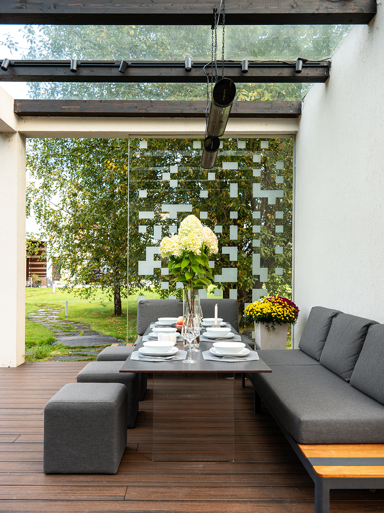 Современная беседка