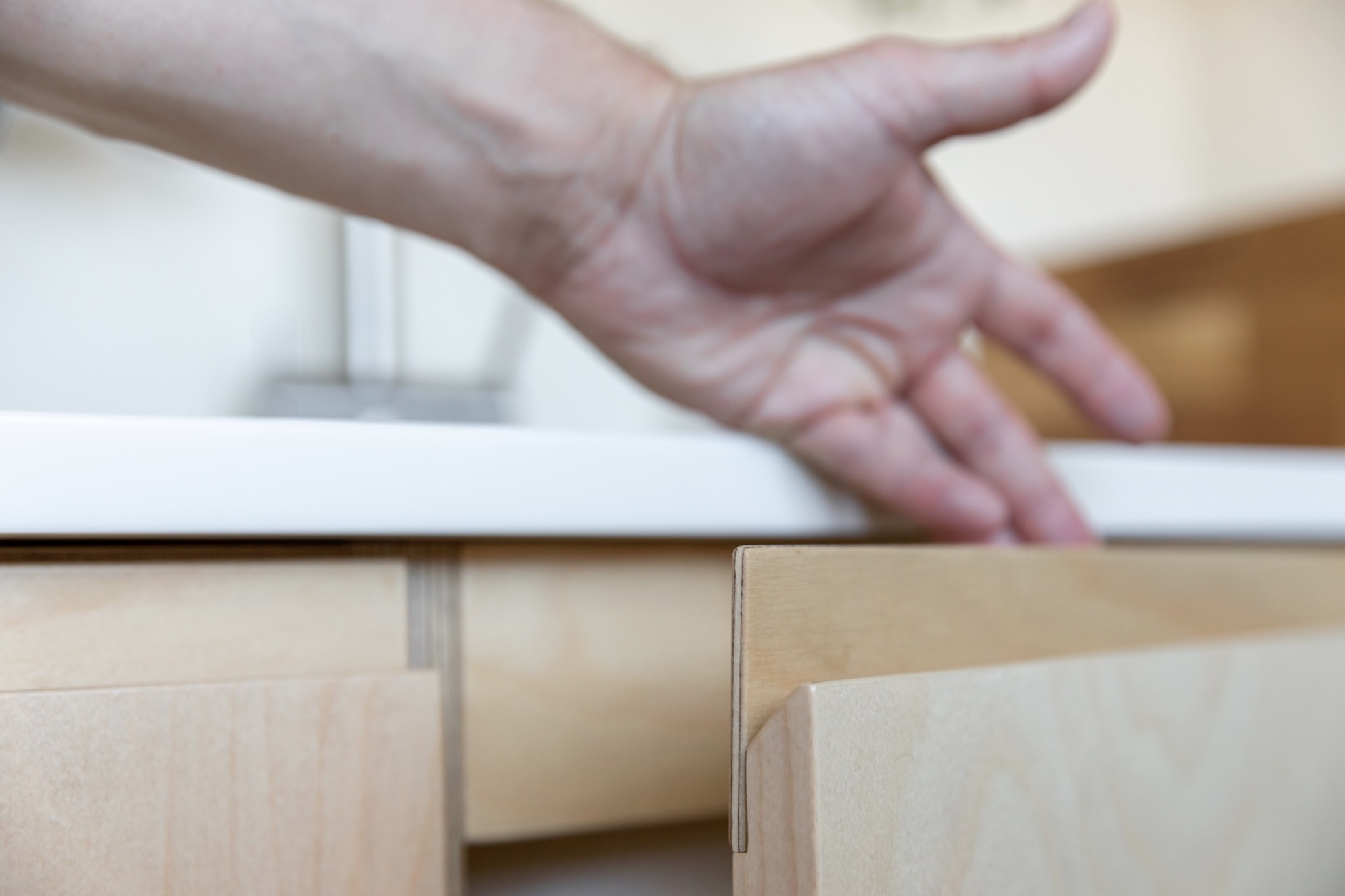 Кухня в доме-корабле: что удалось разместить на 6 кв. м?