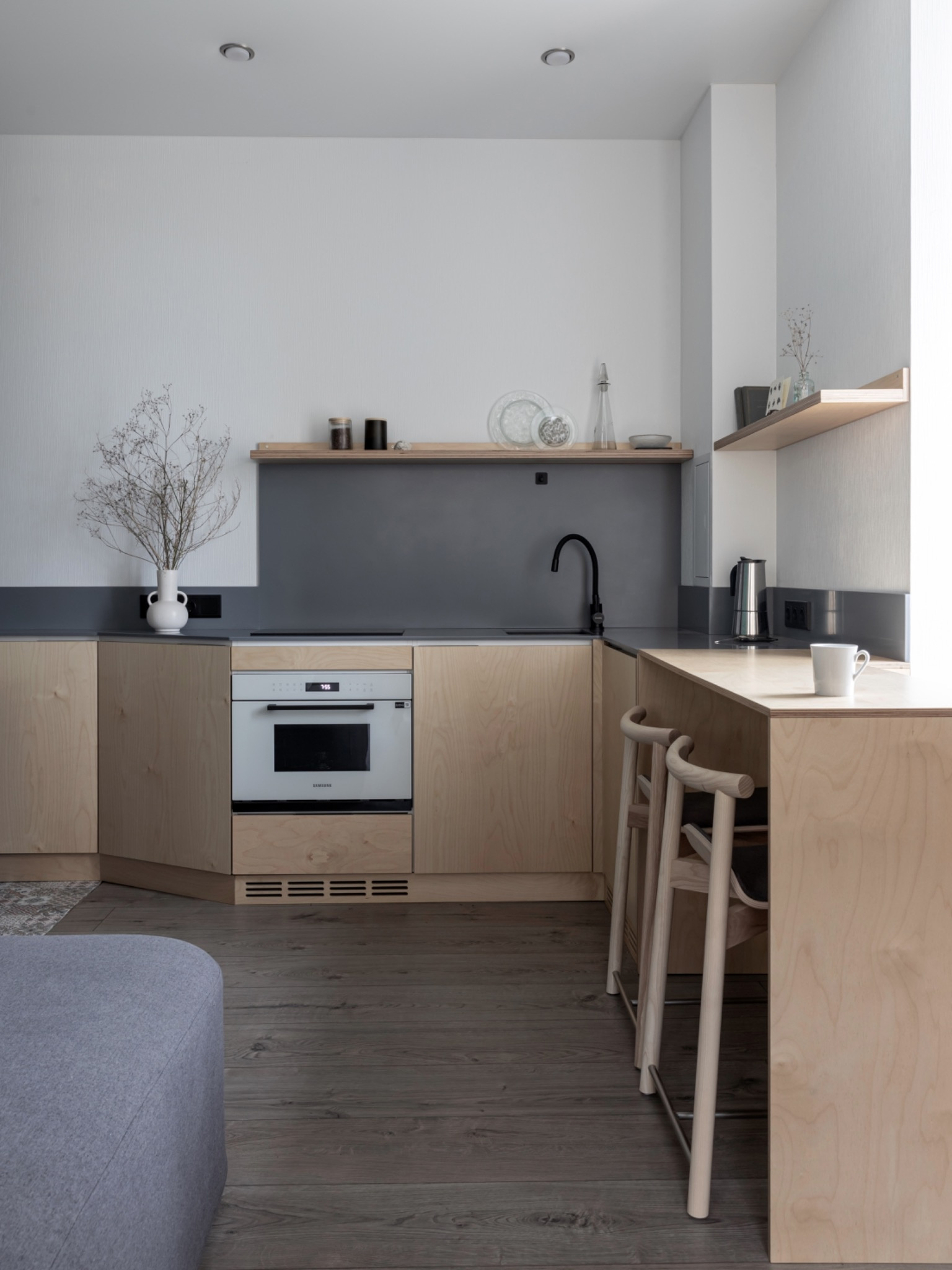 Квартира 25м2 под сдачу в аренду в бывшем доходном доме