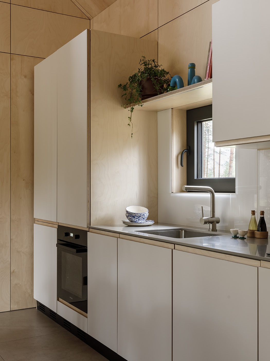 Мебель для загородного дома, поселок Медное озеро, Ленинградская область