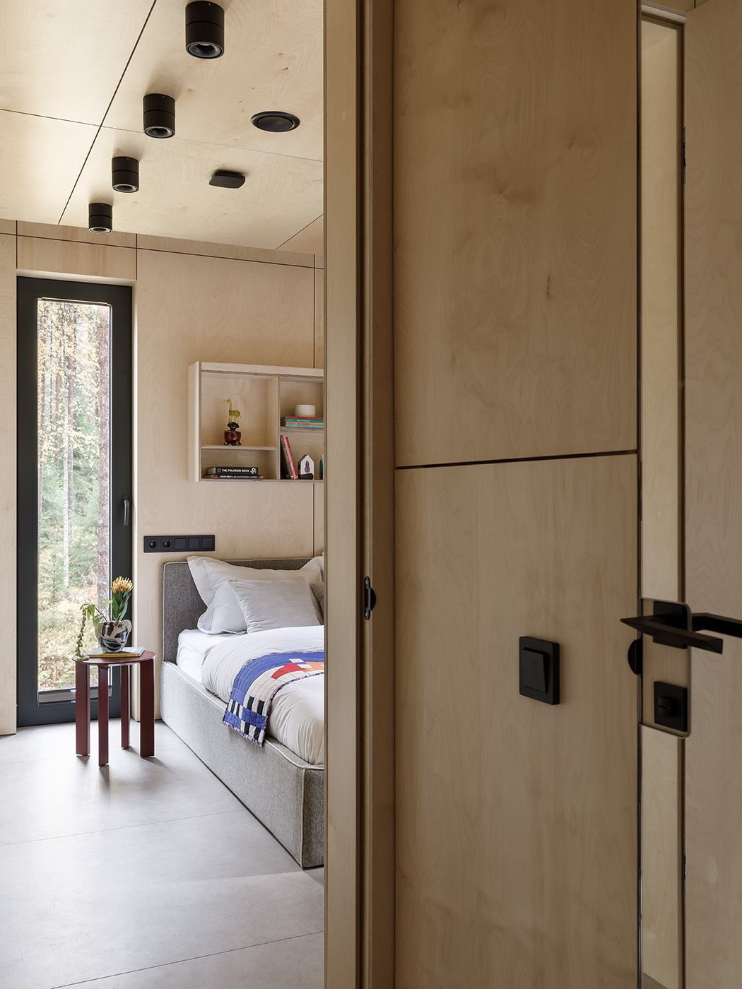 Мебель для загородного дома, поселок Медное озеро, Ленинградская область