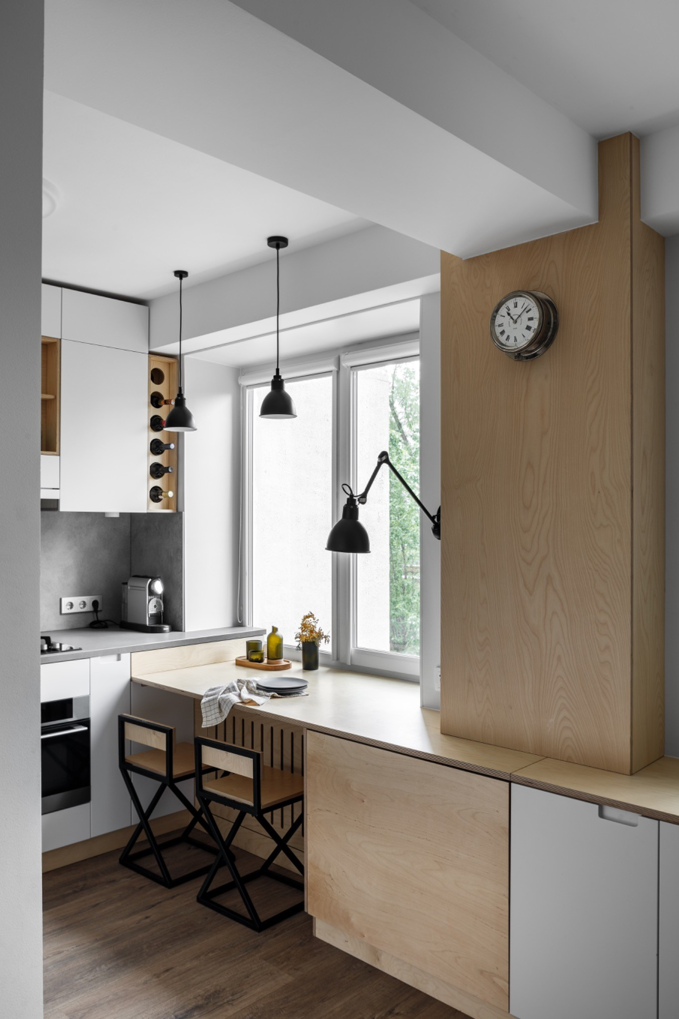 Функциональная кухня 6 кв.м для квартиры в брежневке