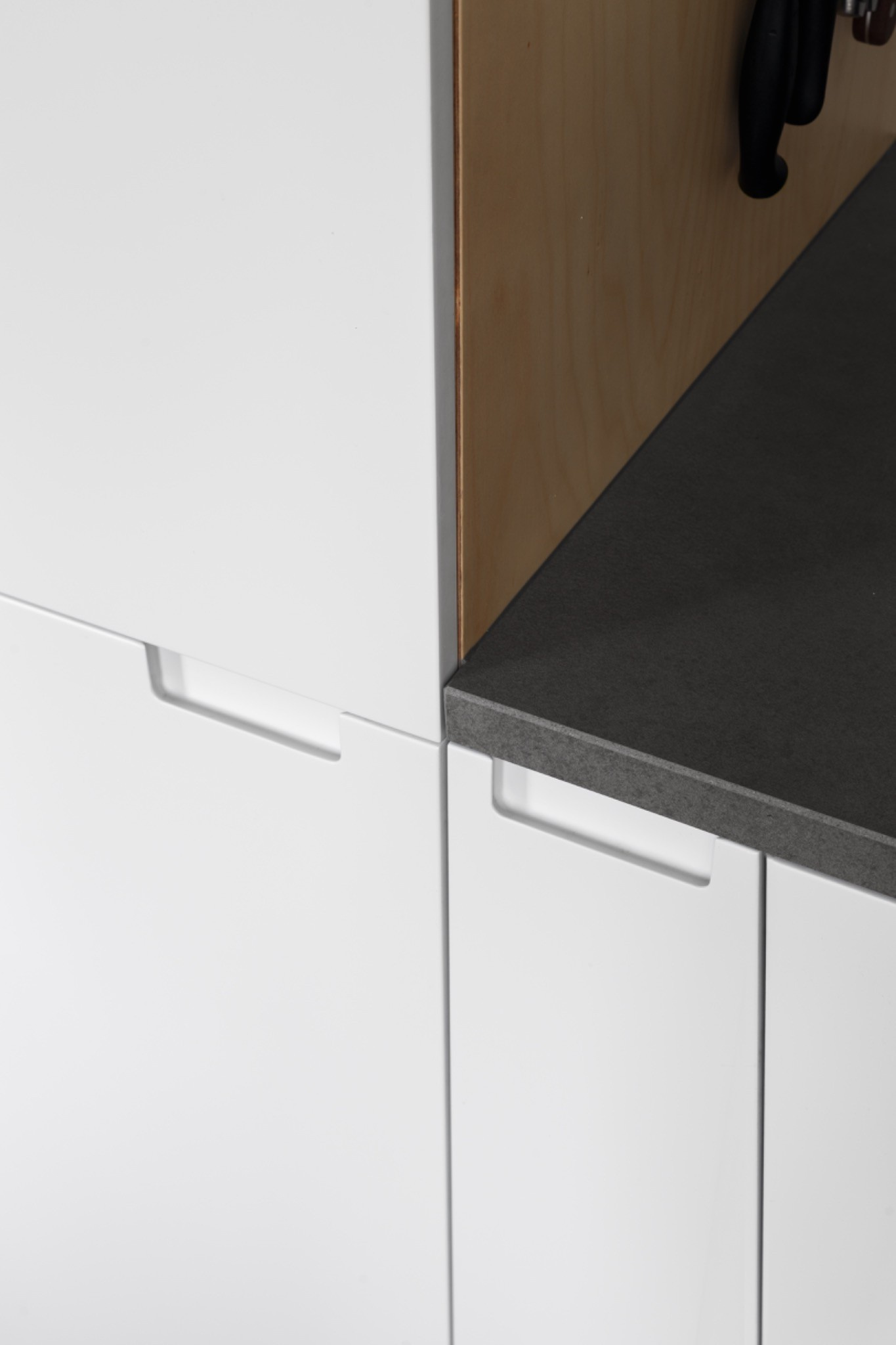 Функциональная кухня 6 кв.м для квартиры в брежневке