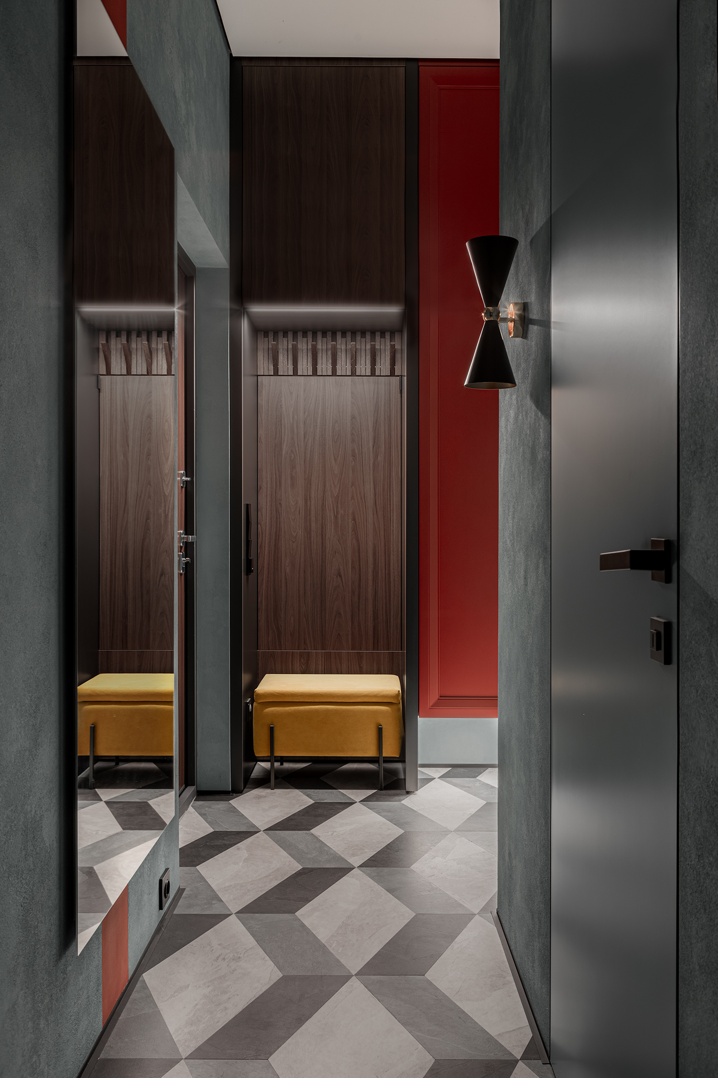 Яркая квартира для молодой семьи предпринимателей