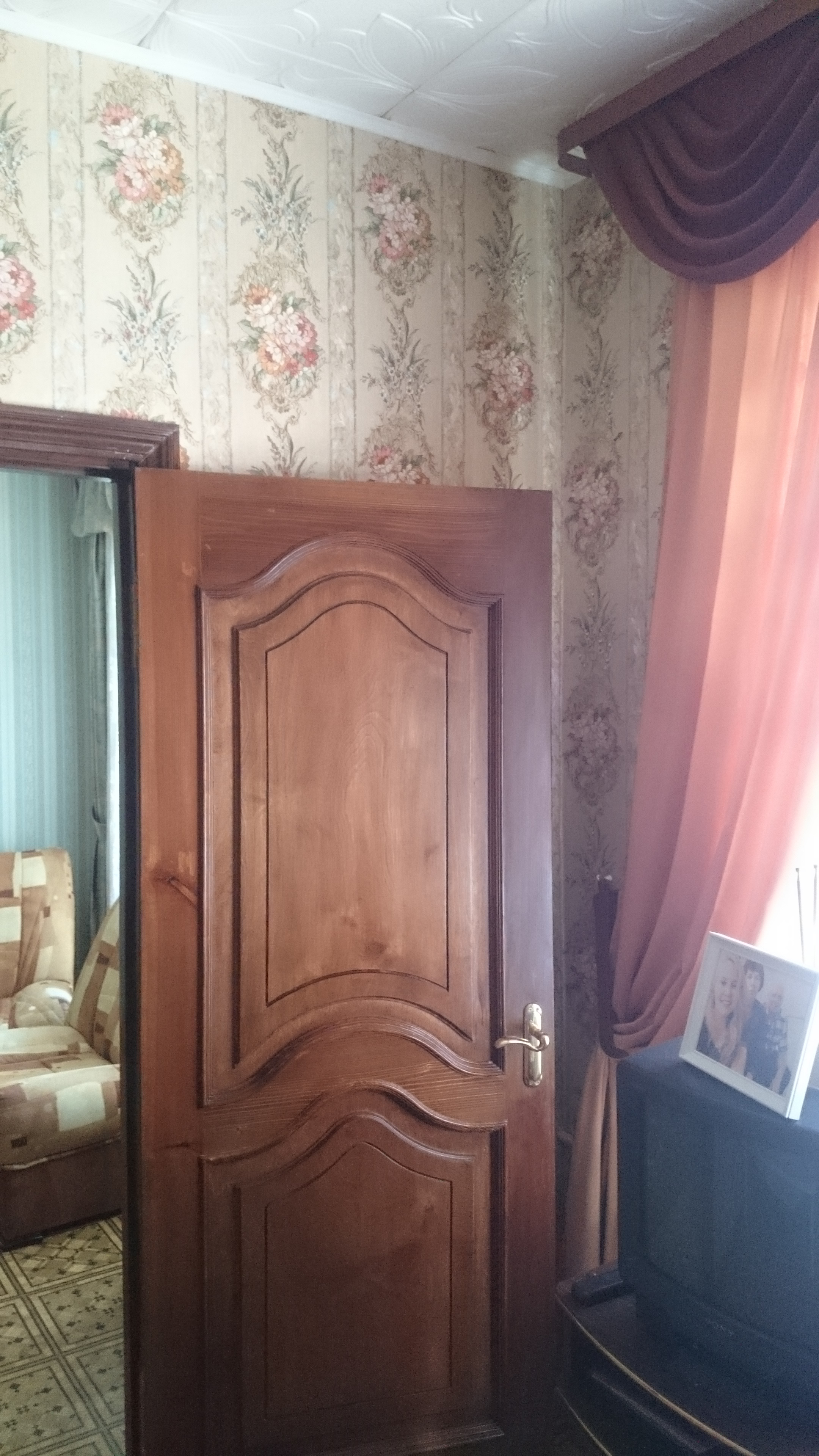 Двухкомнатная квартира в старом фонде