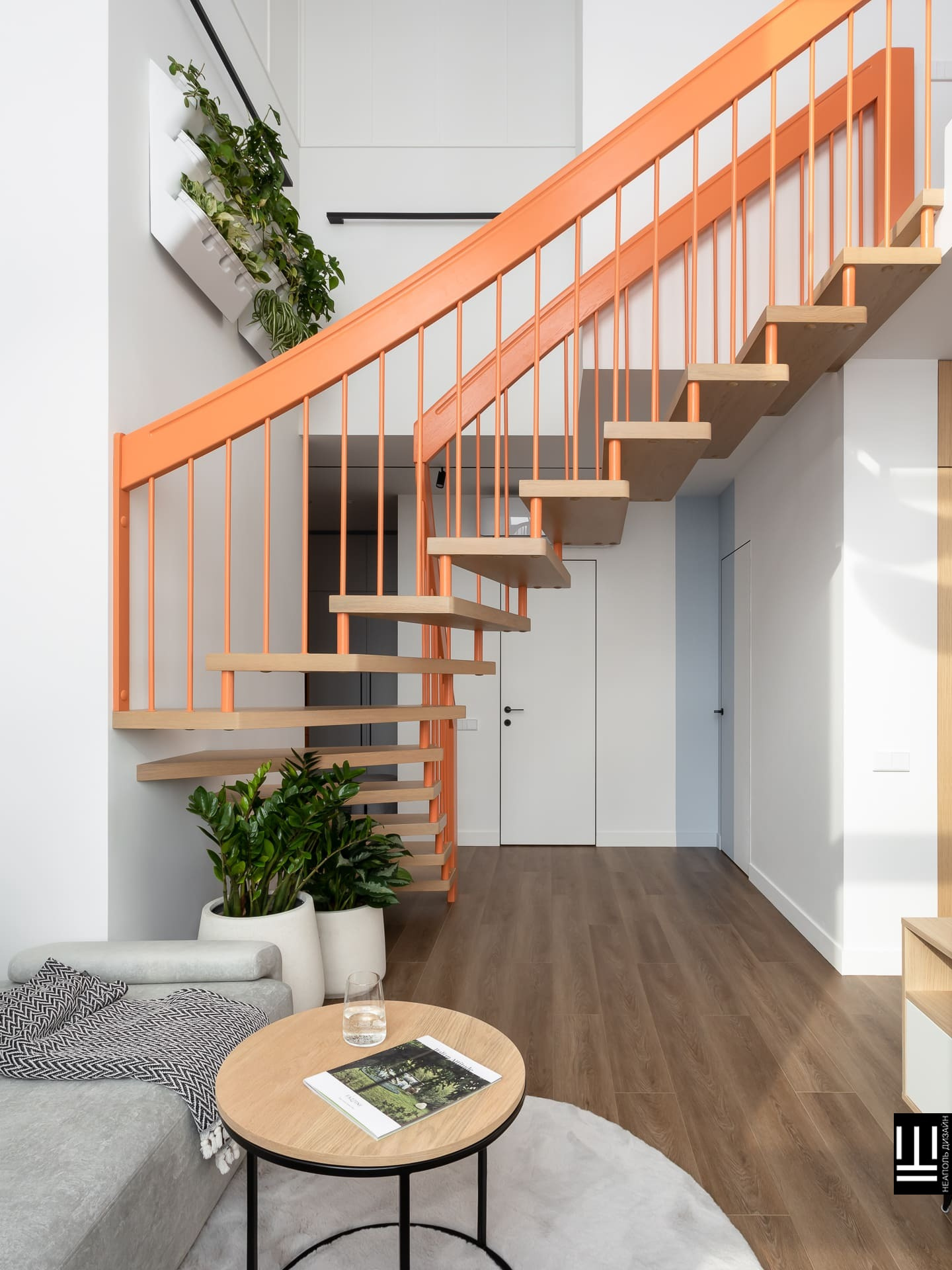 Двухуровневая квартира с характером | современный дизайн интерьера