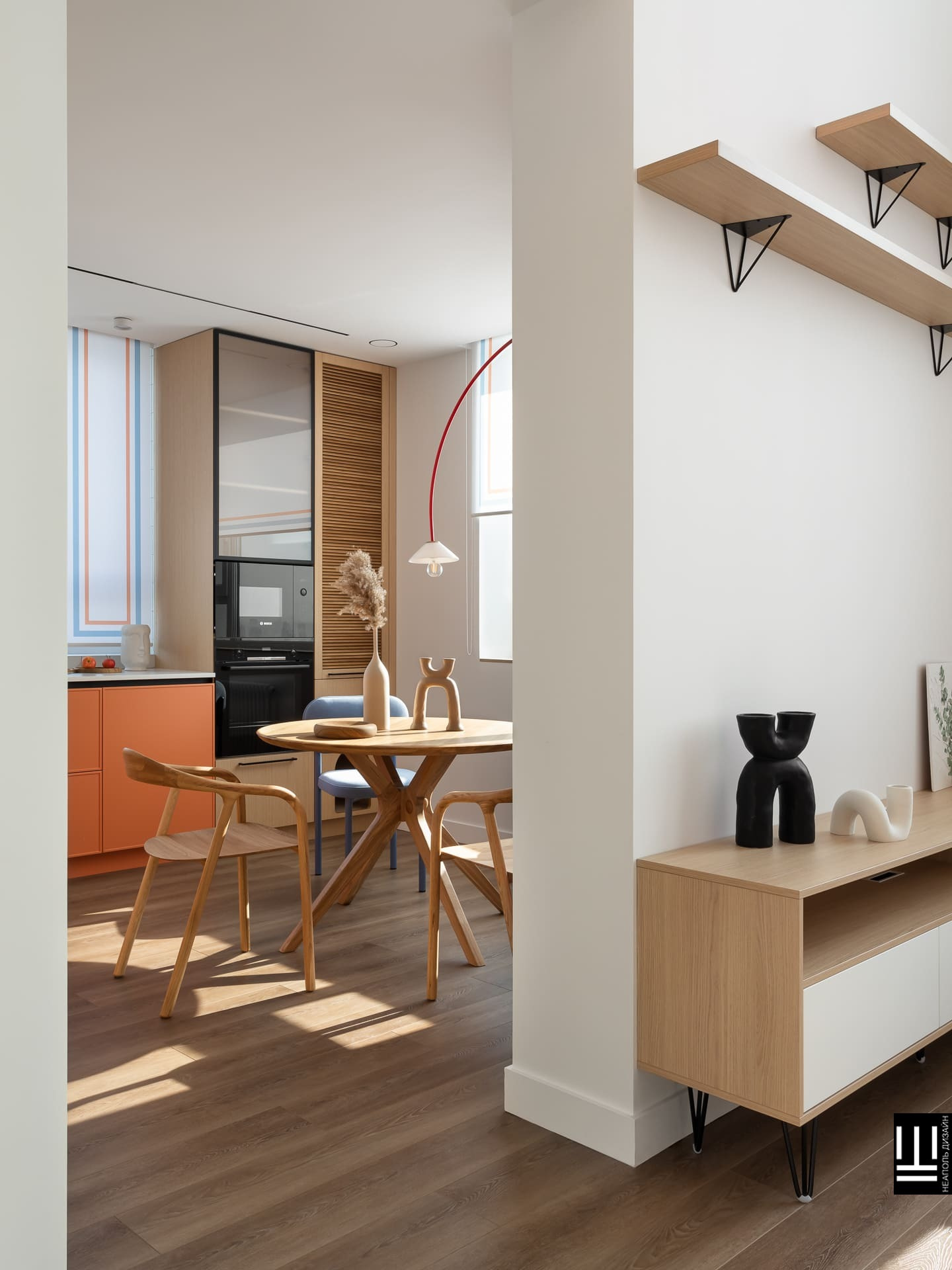 Двухуровневая квартира с характером | современный дизайн интерьера