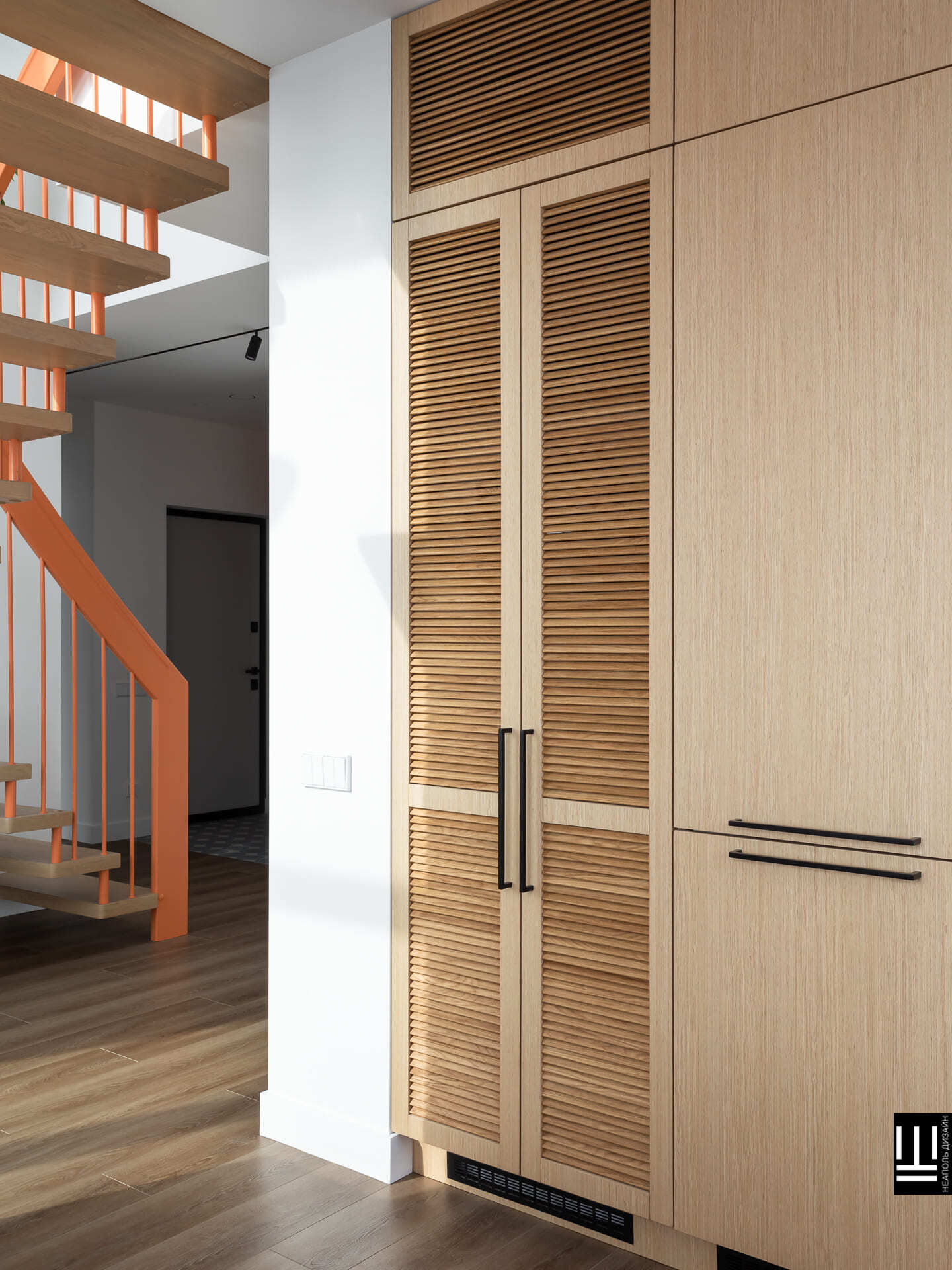 Двухуровневая квартира с характером | современный дизайн интерьера