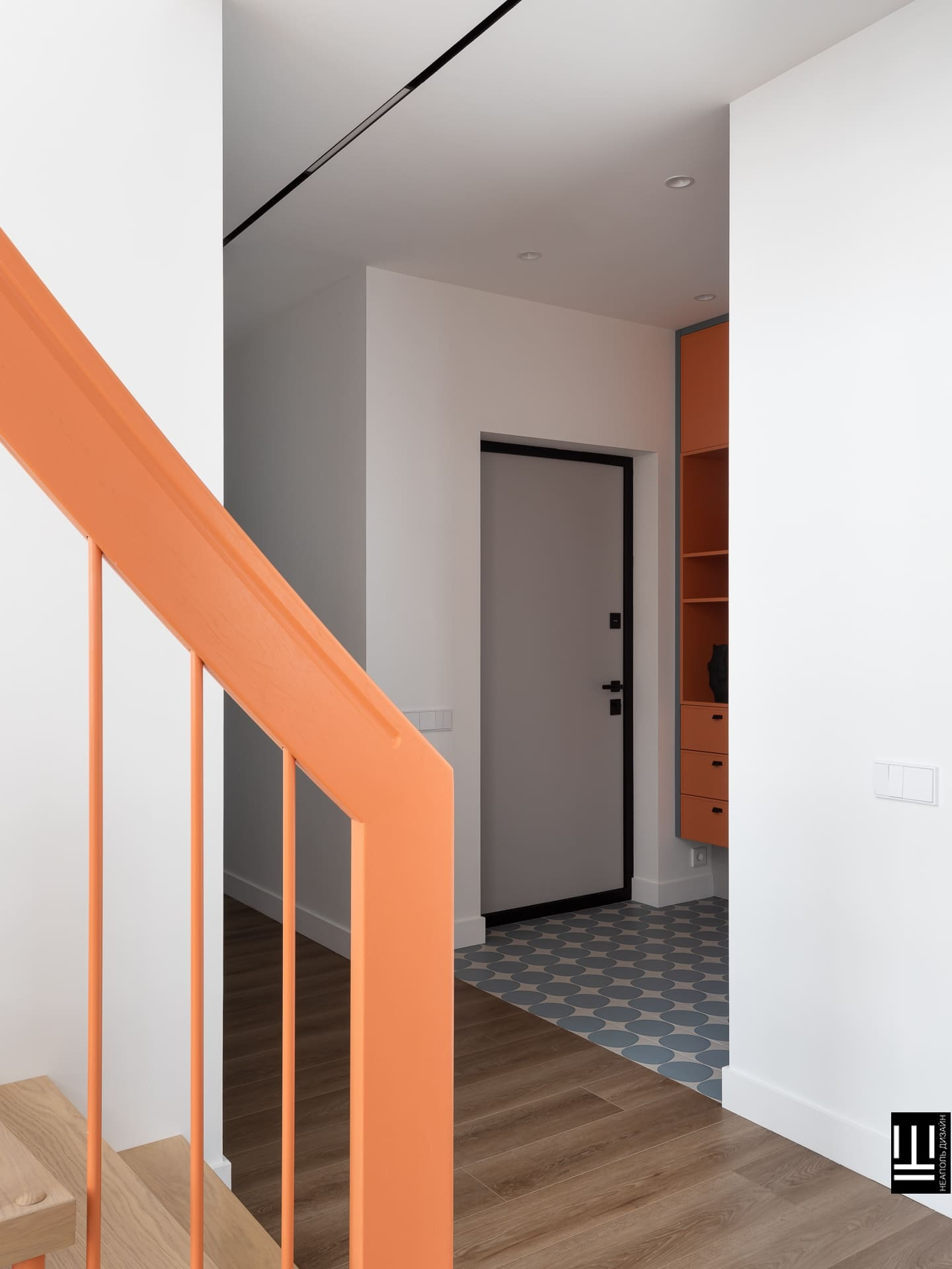 Двухуровневая квартира с характером | современный дизайн интерьера