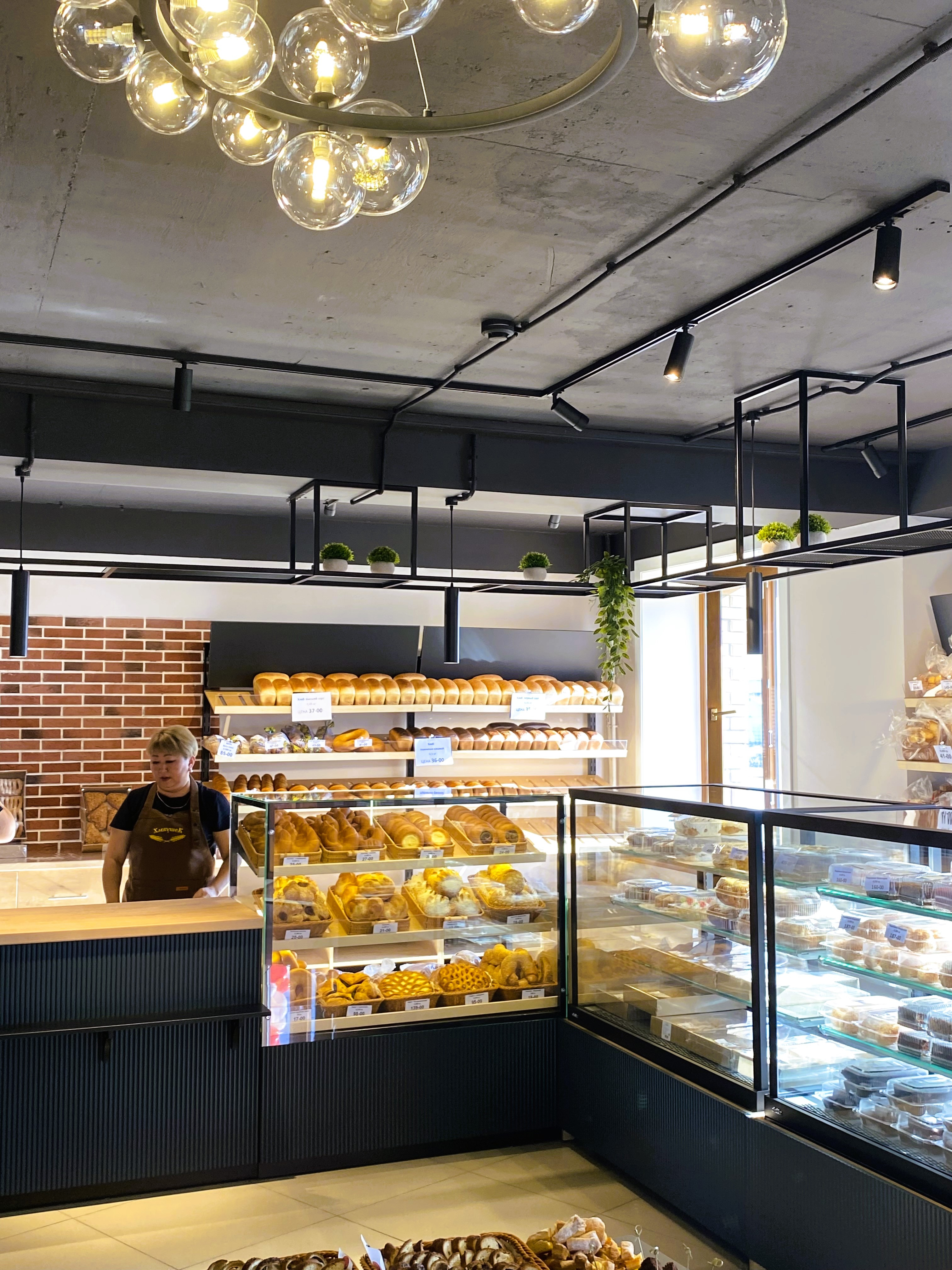 Кафе-пекарня "ХЛЕБУШЕК"