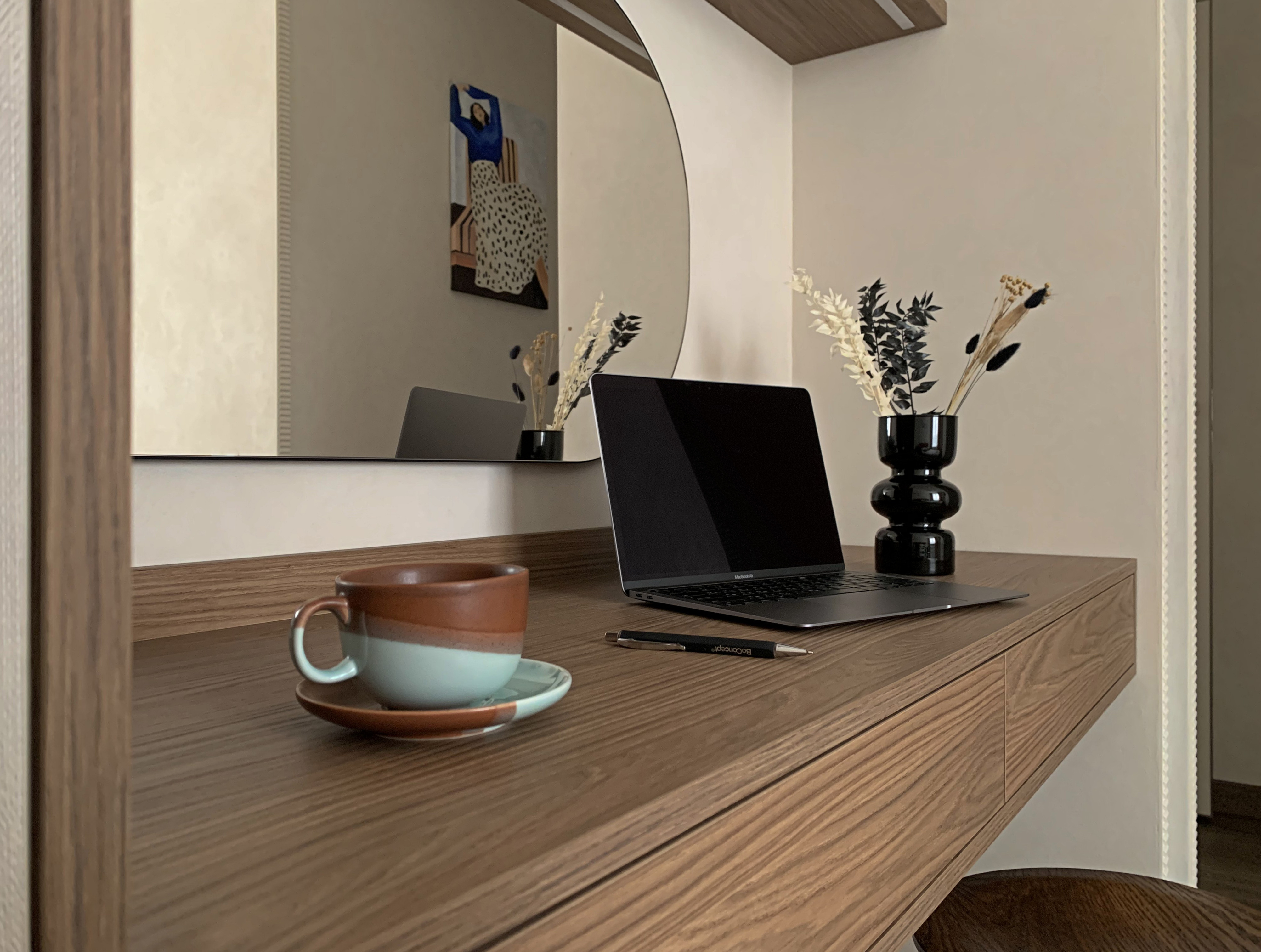 Реализованный проект квартиры-студии "Vis-à-vis"